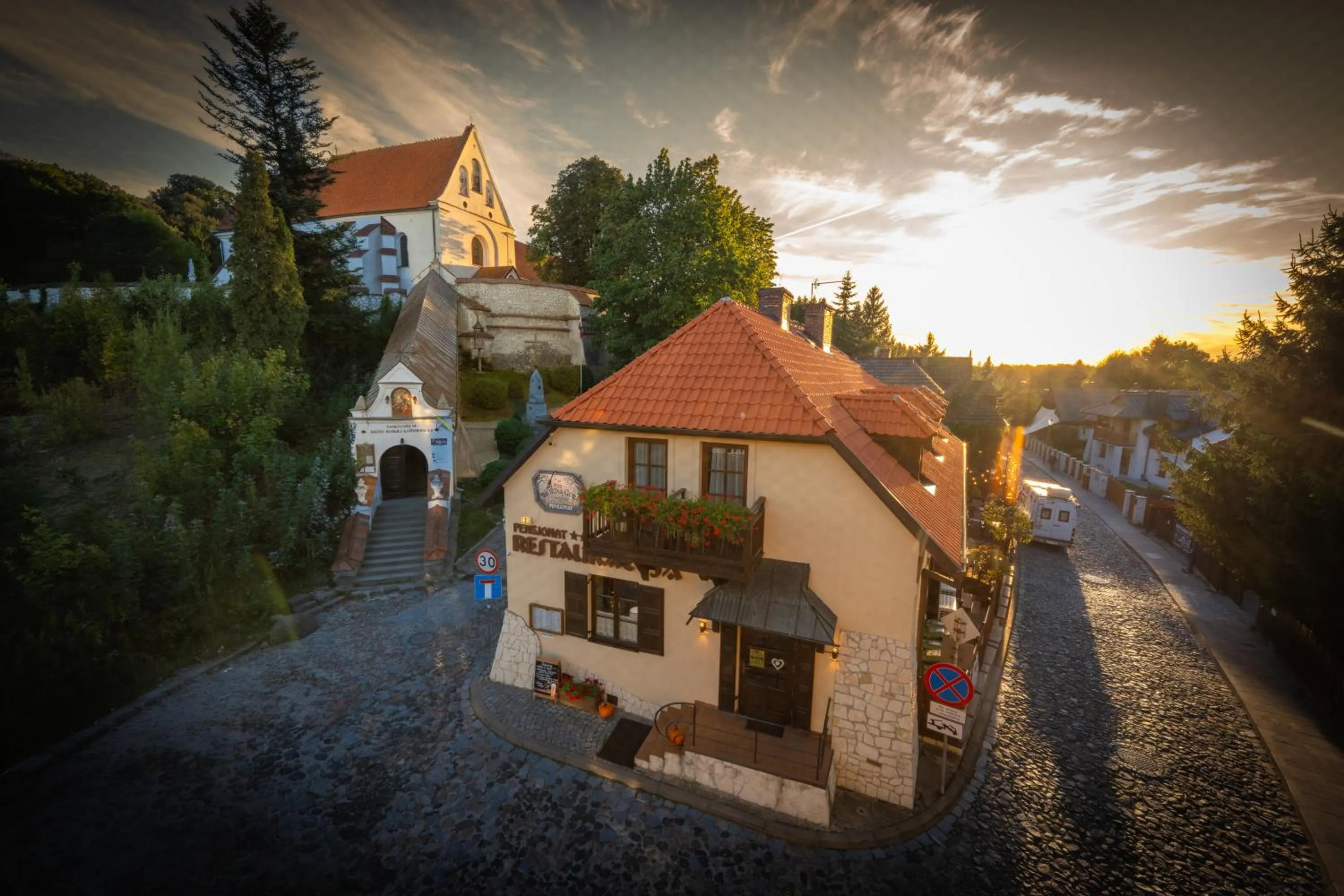 Street view in Agharta