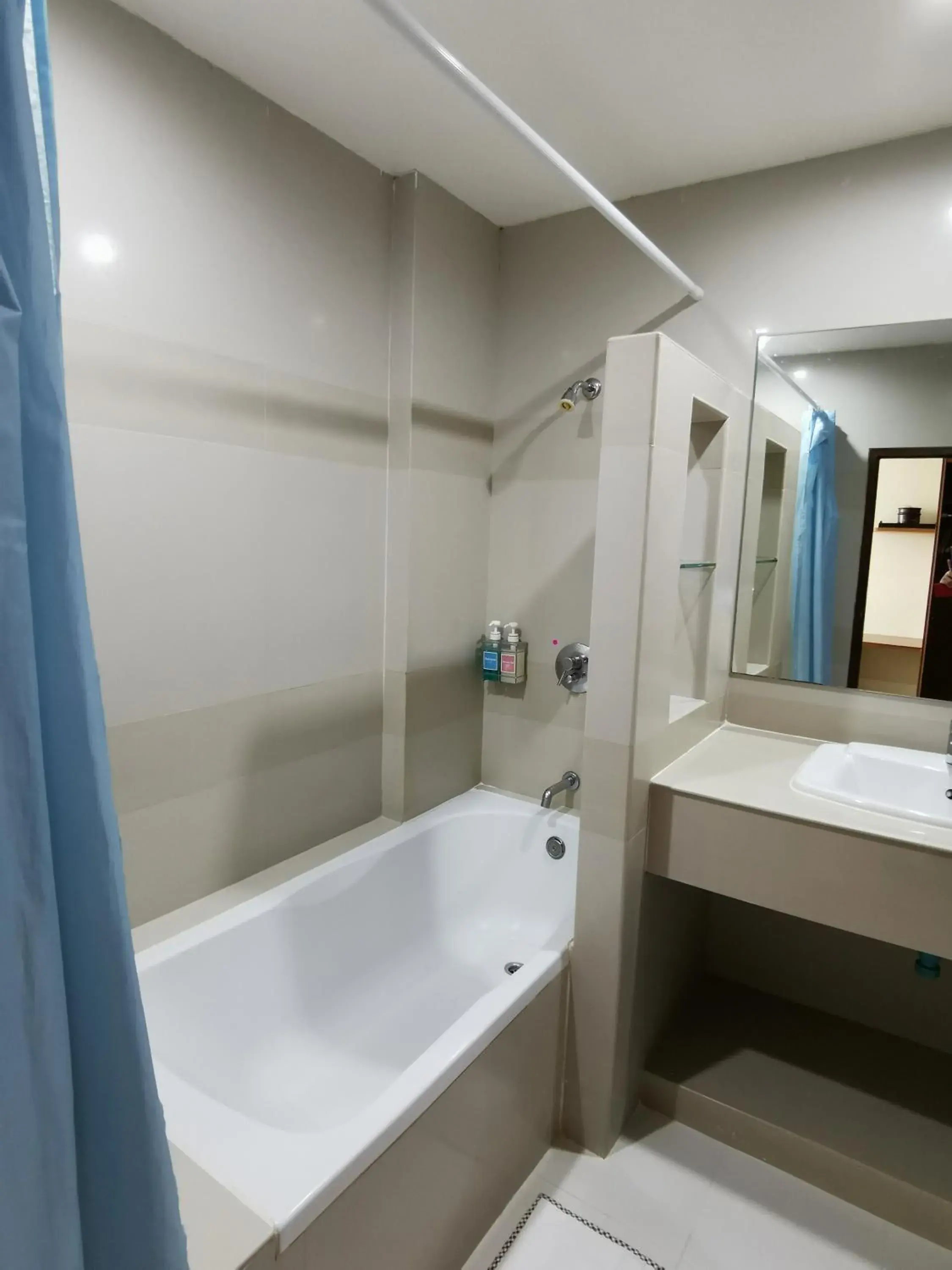 Morakot Twin Chumphon Morakot Twin Chumphon