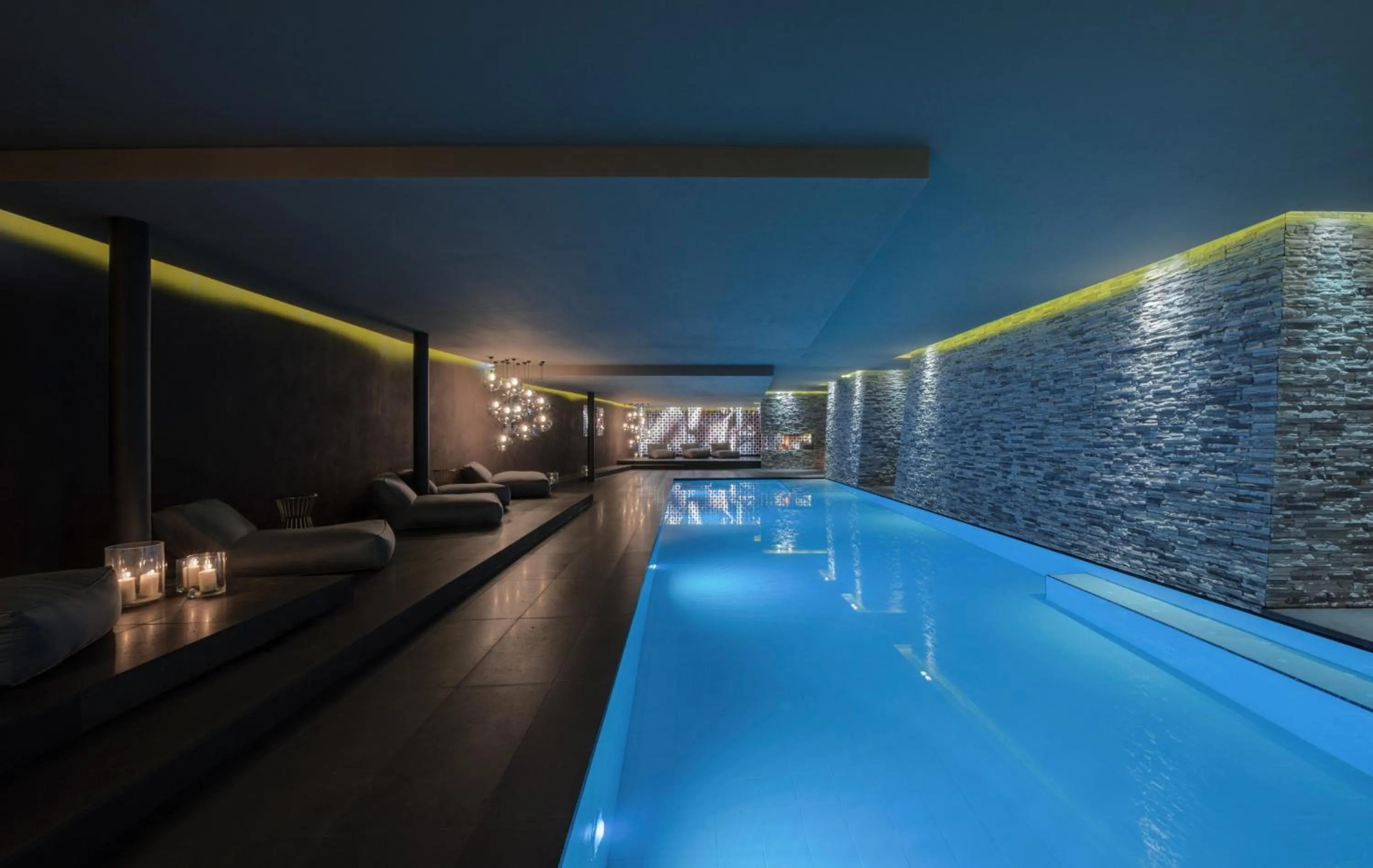 Swimming pool in Hotel Zhero – Ischgl/Kappl