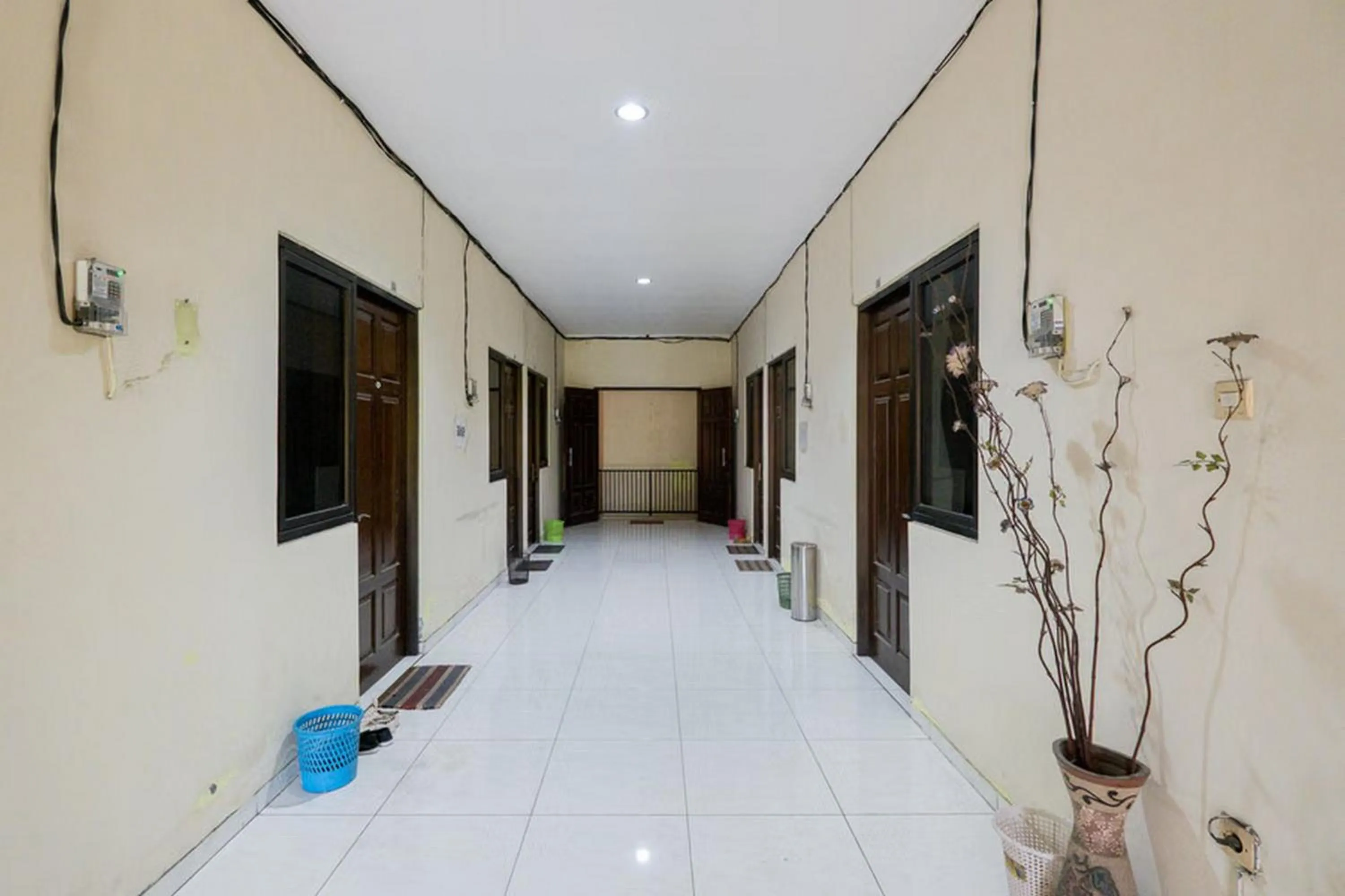 Property building in RedDoorz At Graha 99 Simomulyo