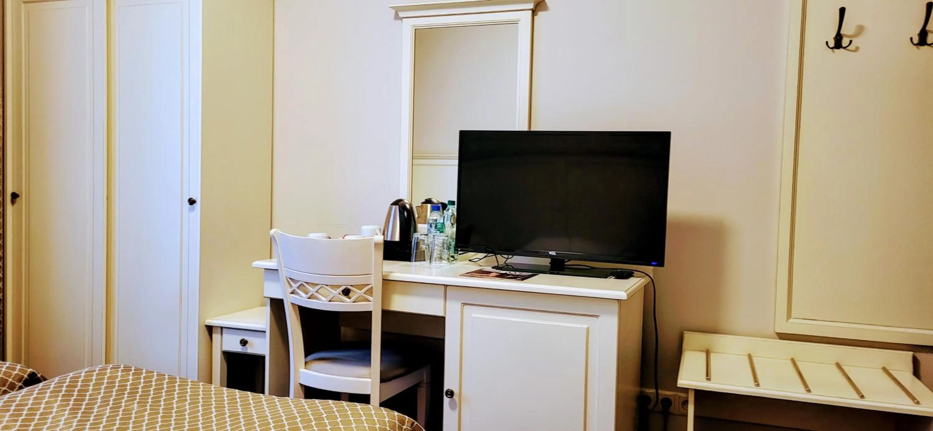 Hotel Sobienie Królewskie