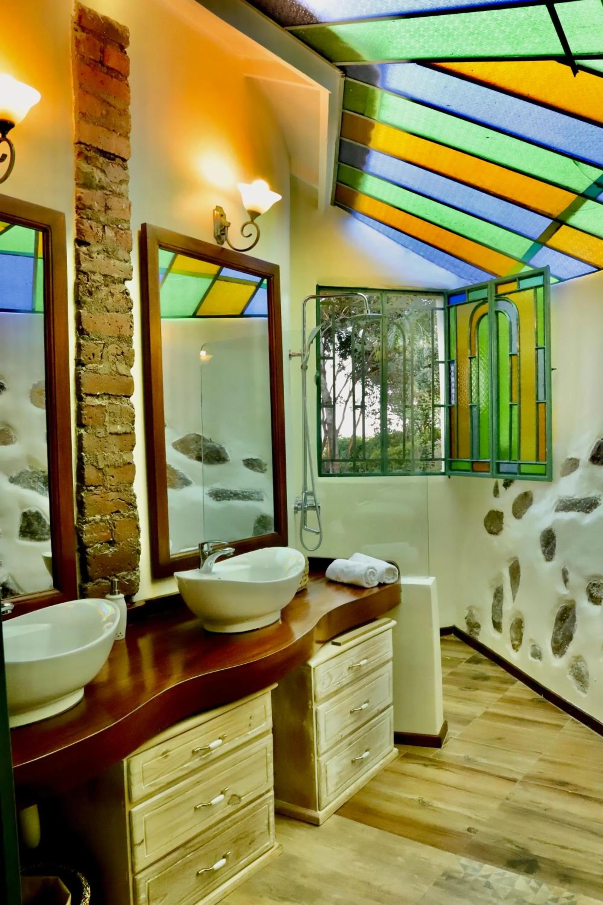 Bathroom in Pink Flamingo Boutique Hotel