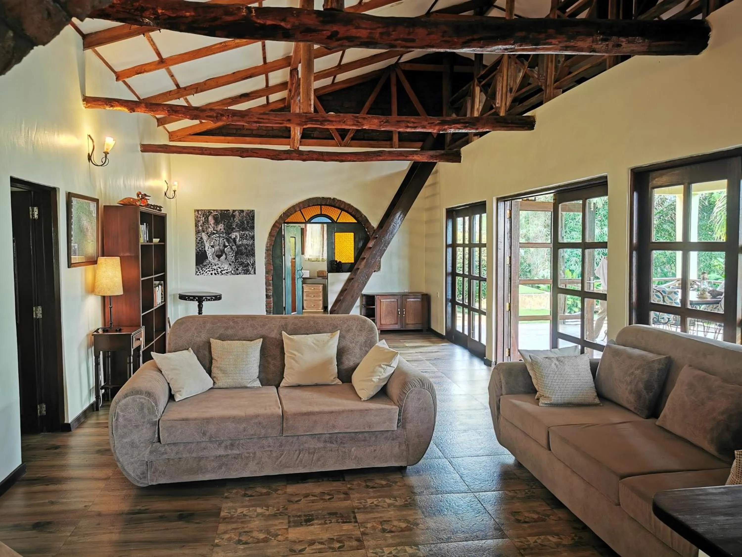 Living room in Pink Flamingo Boutique Hotel