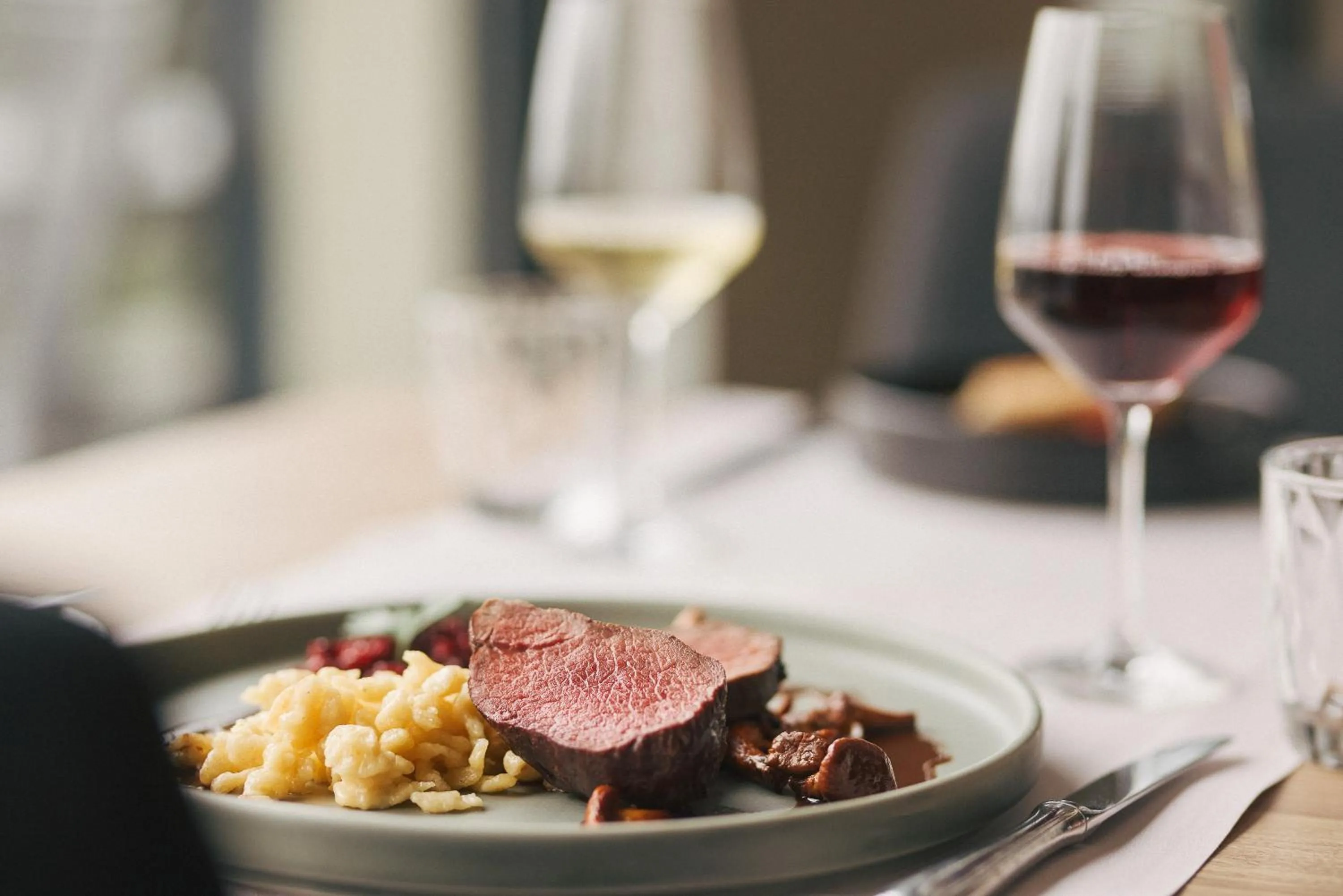 Restaurant/places to eat in FETZ DAS LORELEY HOTEL