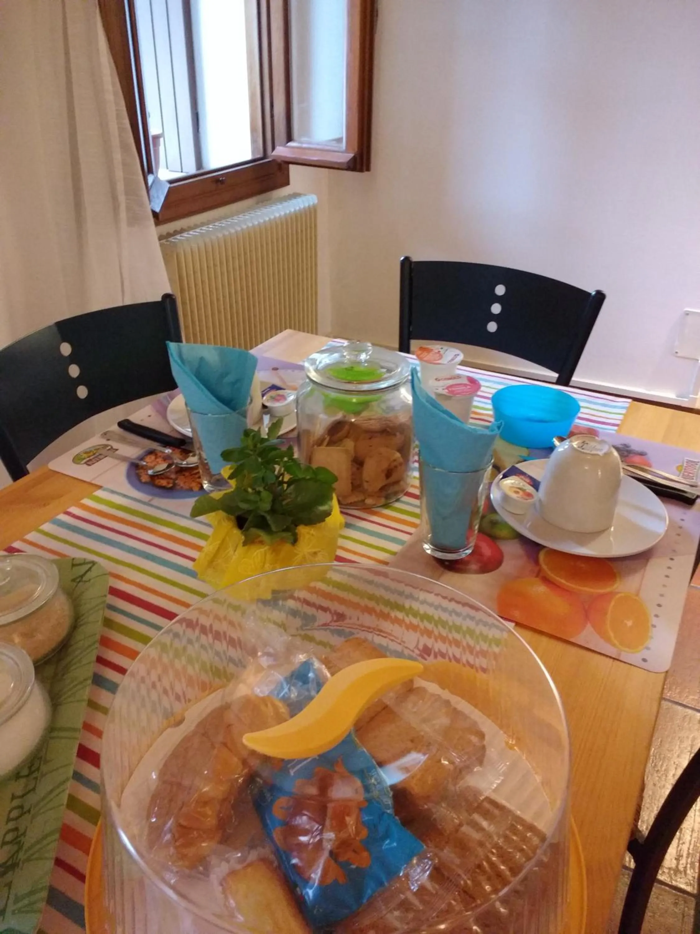 Buffet breakfast in Bed & Breakfast Ligont