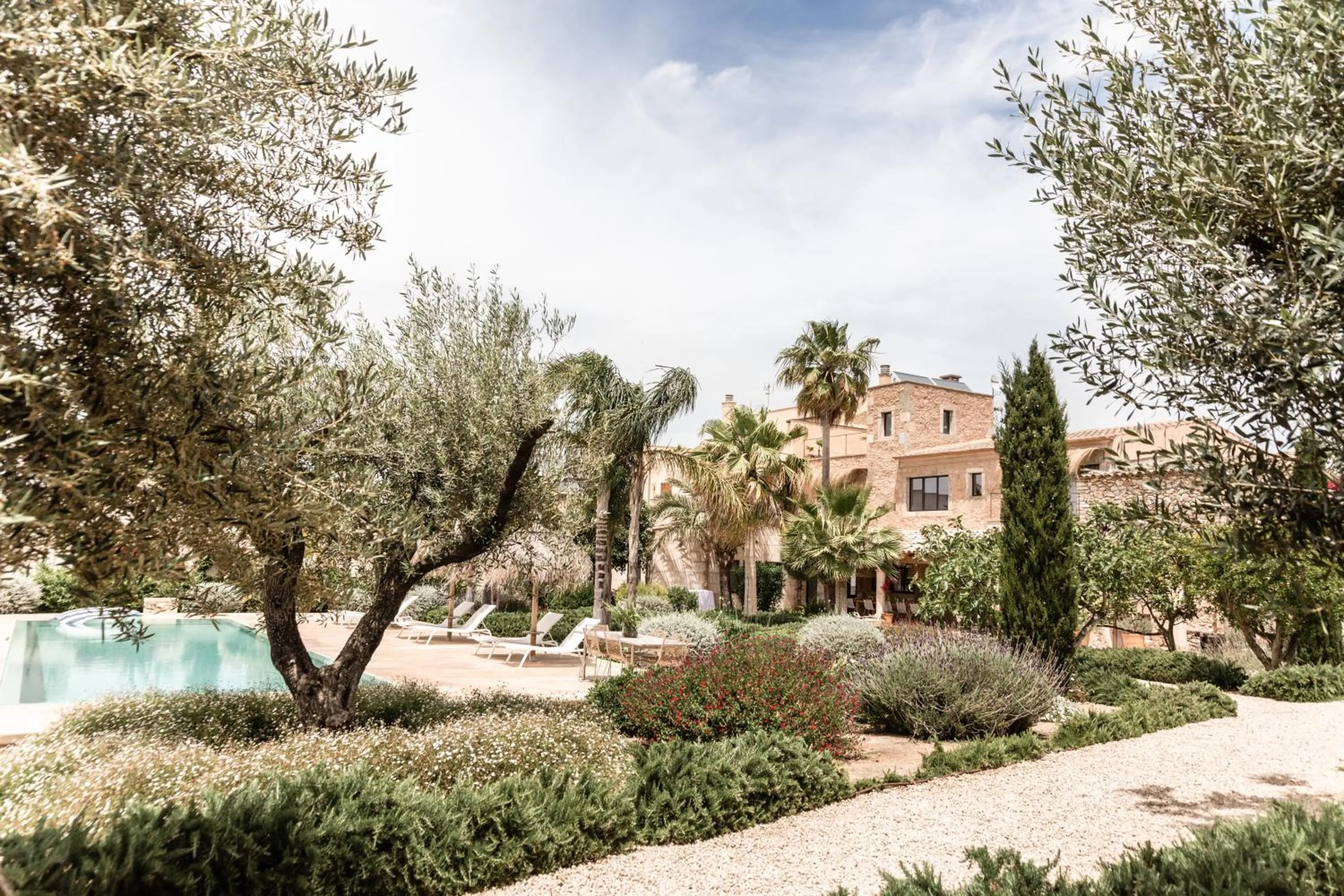 Property building in Can Sull