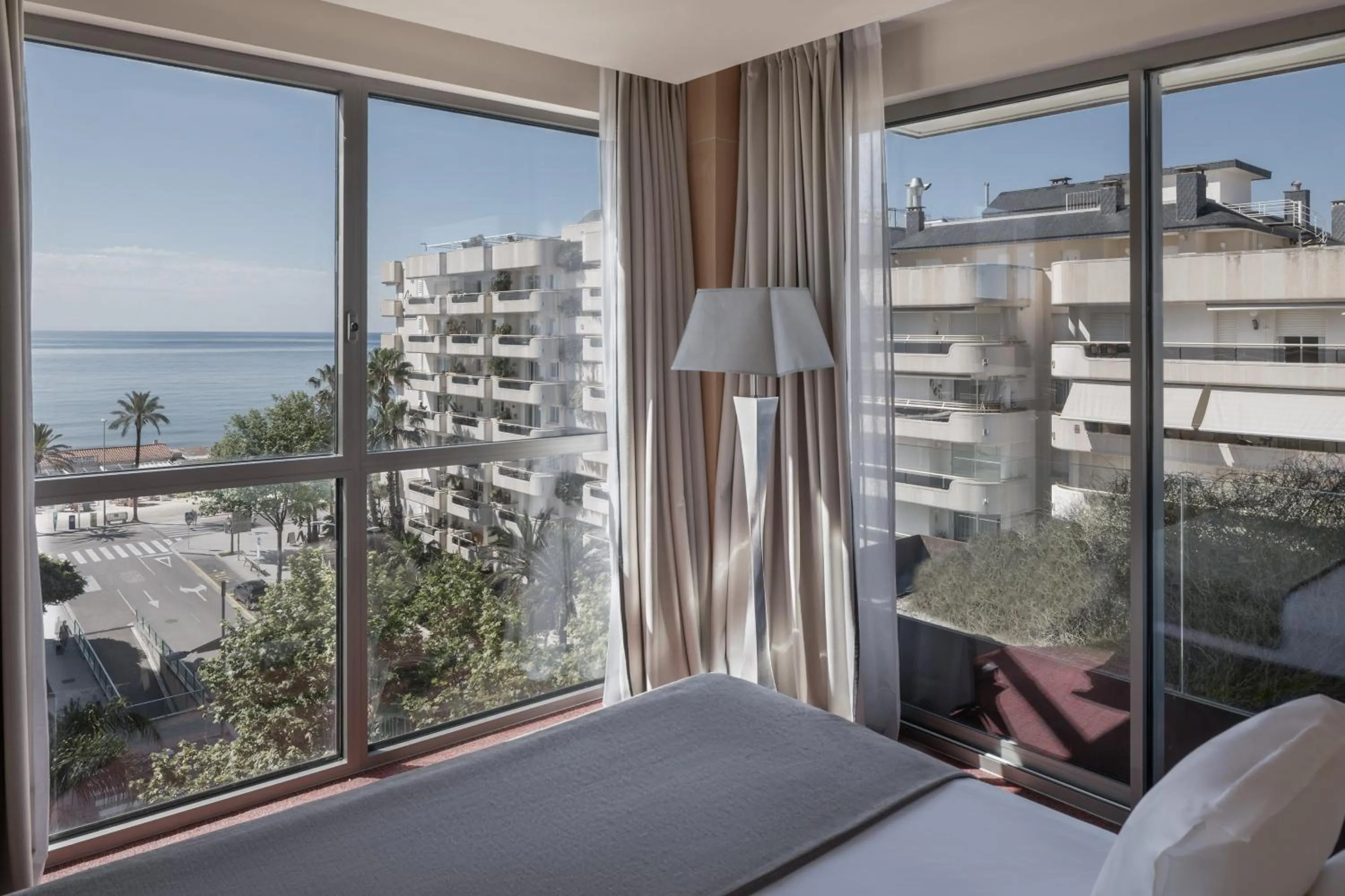 Bed in Hotel MiM Sitges & Spa