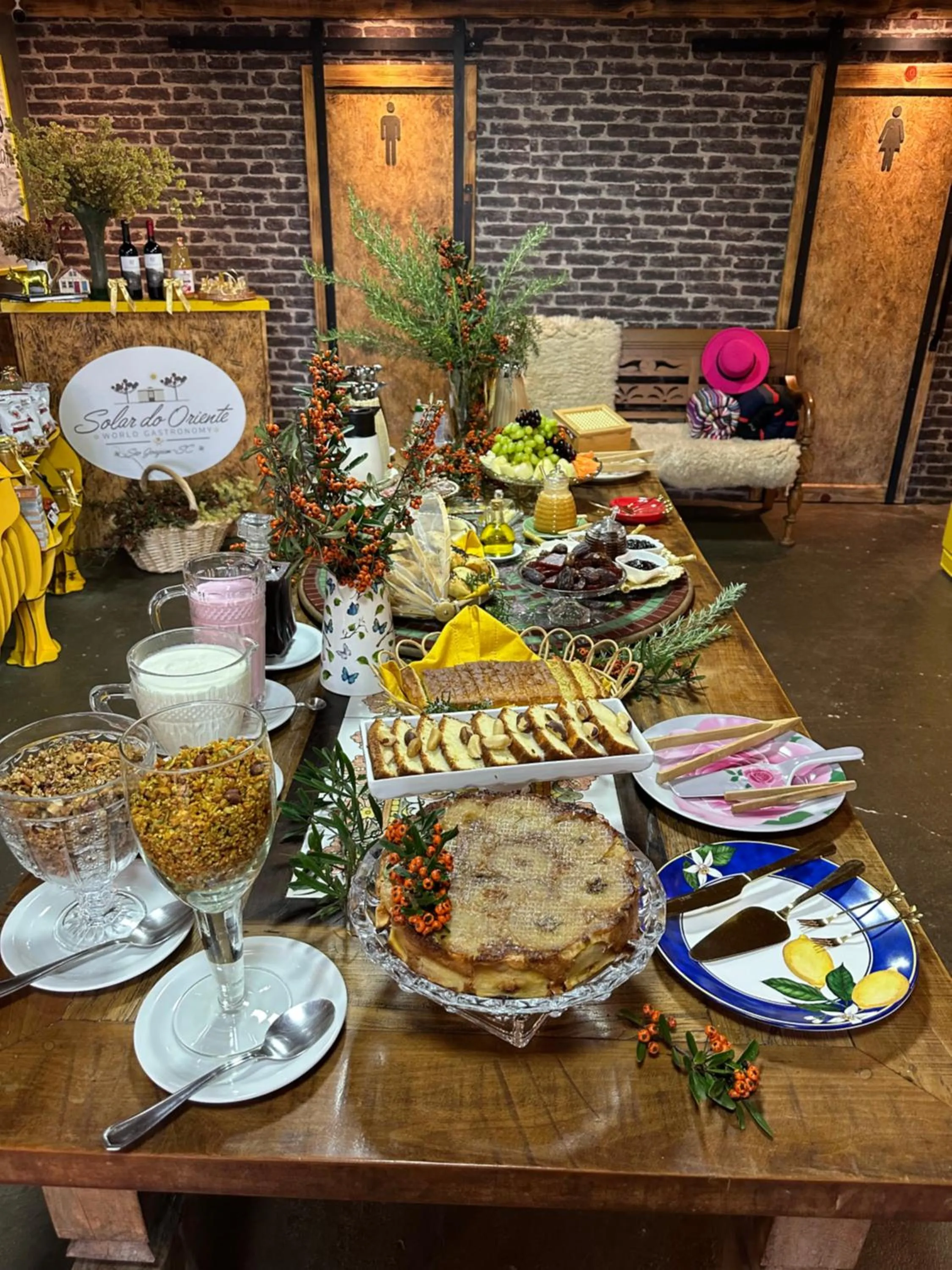 Breakfast in Solar do Oriente - Yurt Ecovillage