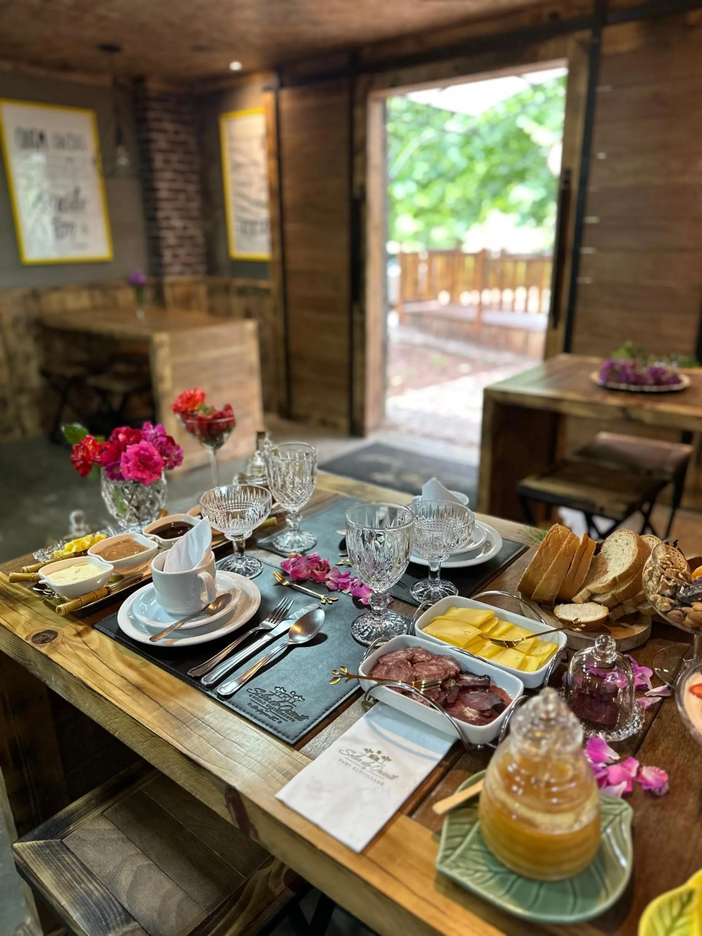 Solar do Oriente - Yurt Ecovillage
