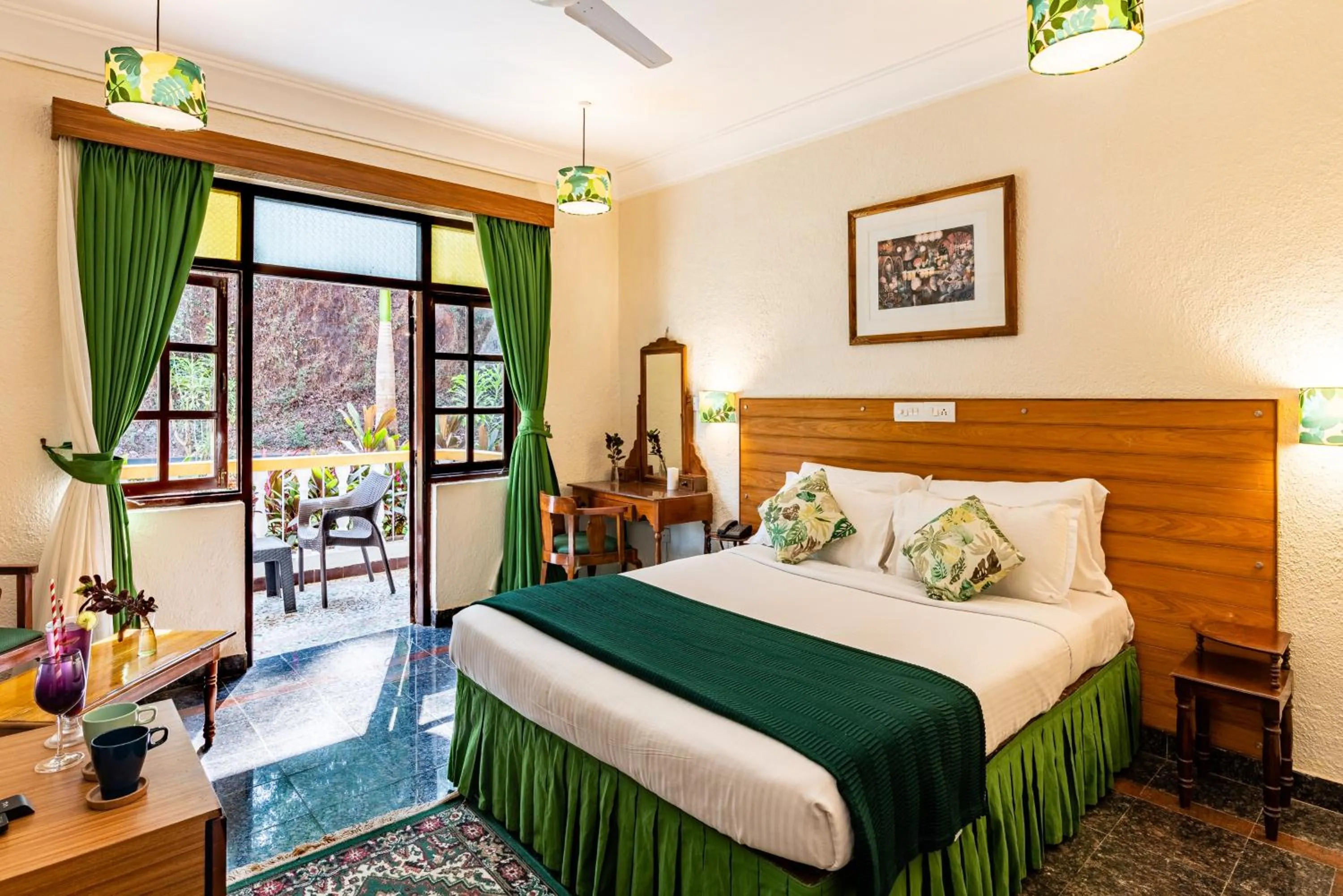Deluxe Room with Garden View in Bambolim Beach Resort