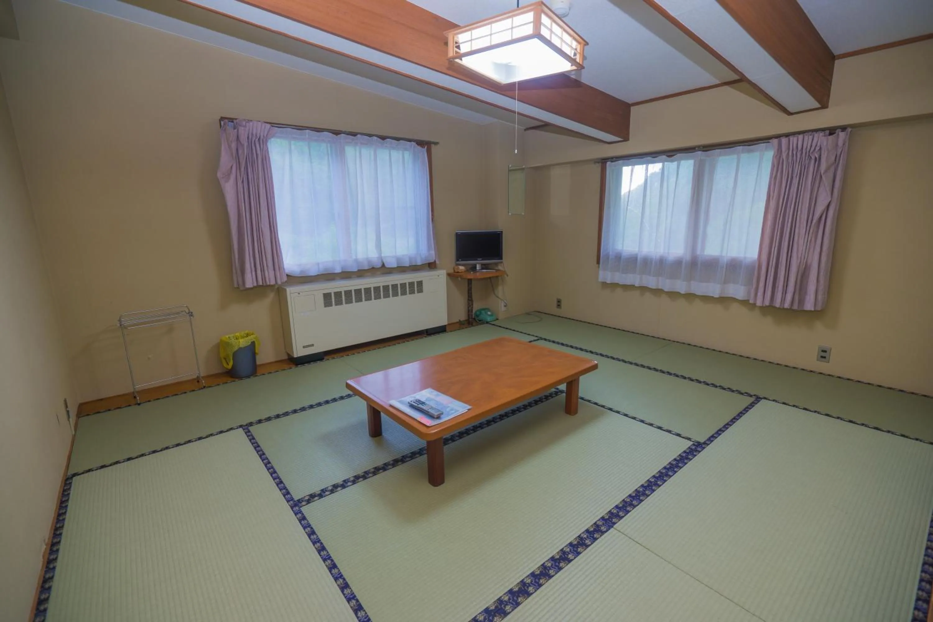 Photo of the whole room in Aspen Shiga