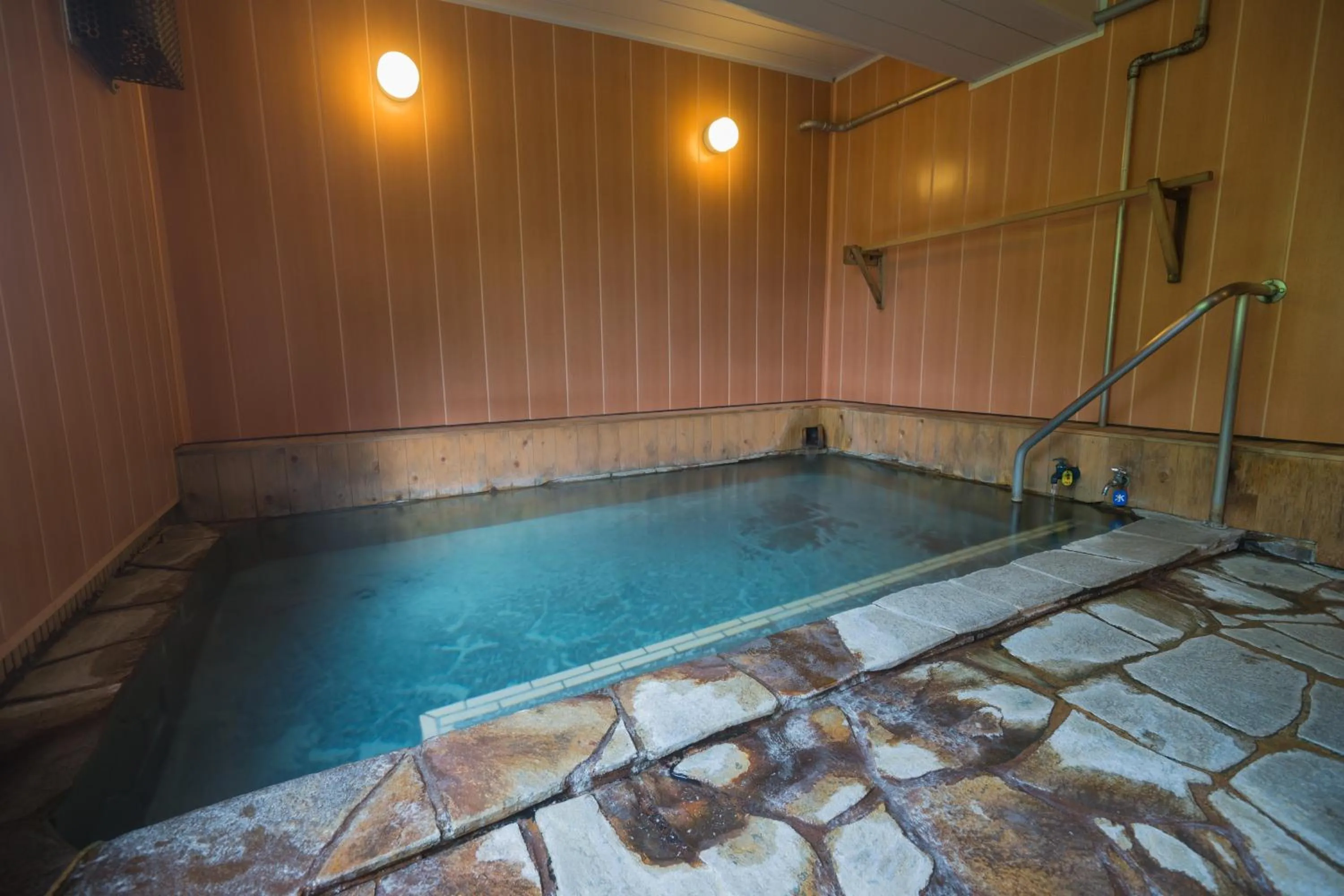 Hot Spring Bath in Aspen Shiga