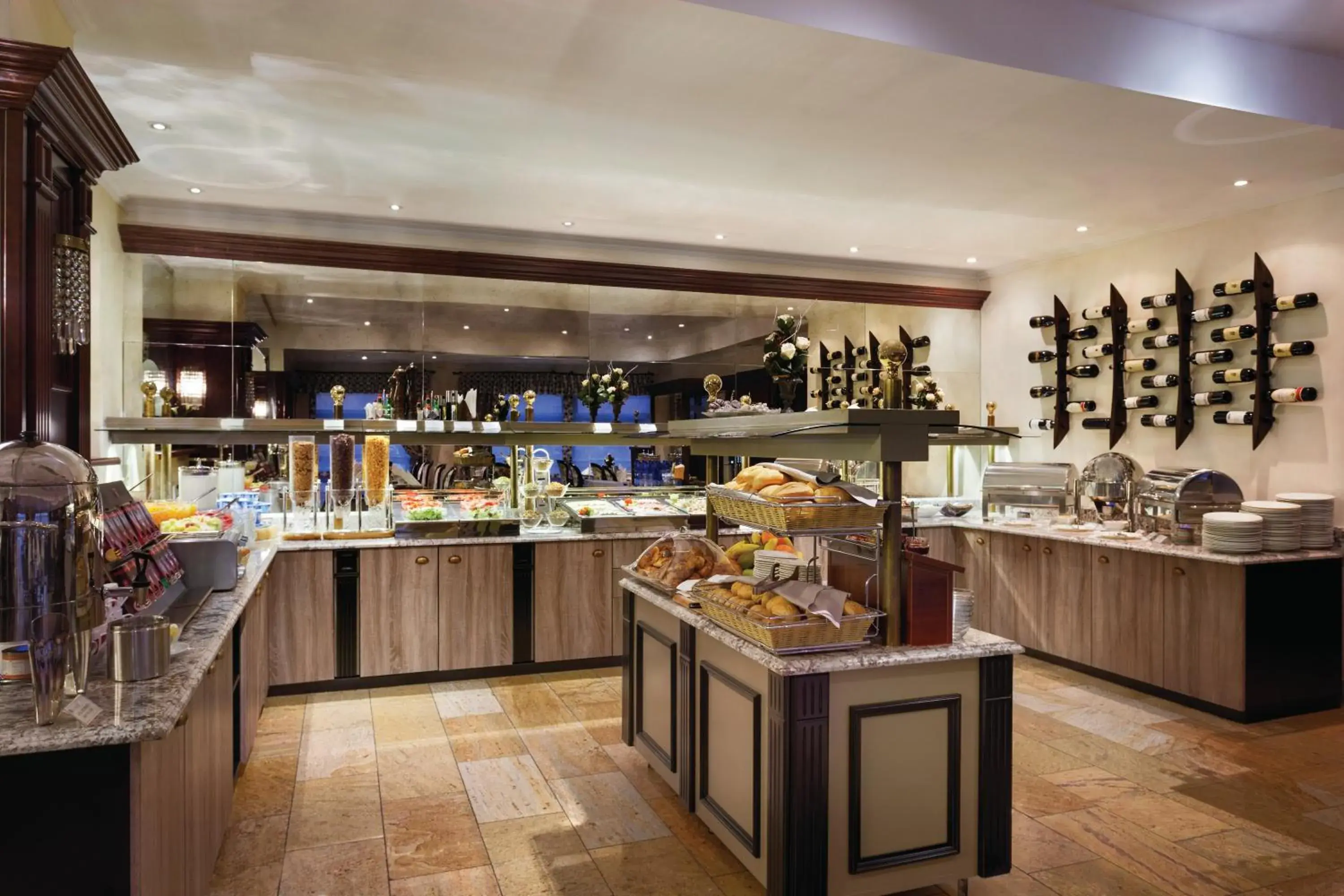 Restaurant/places to eat in Ramada Hotel & Suites by Wyndham Bucharest North Restaurant/places to eat in Ramada Hotel & Suites by Wyndham Bucharest North