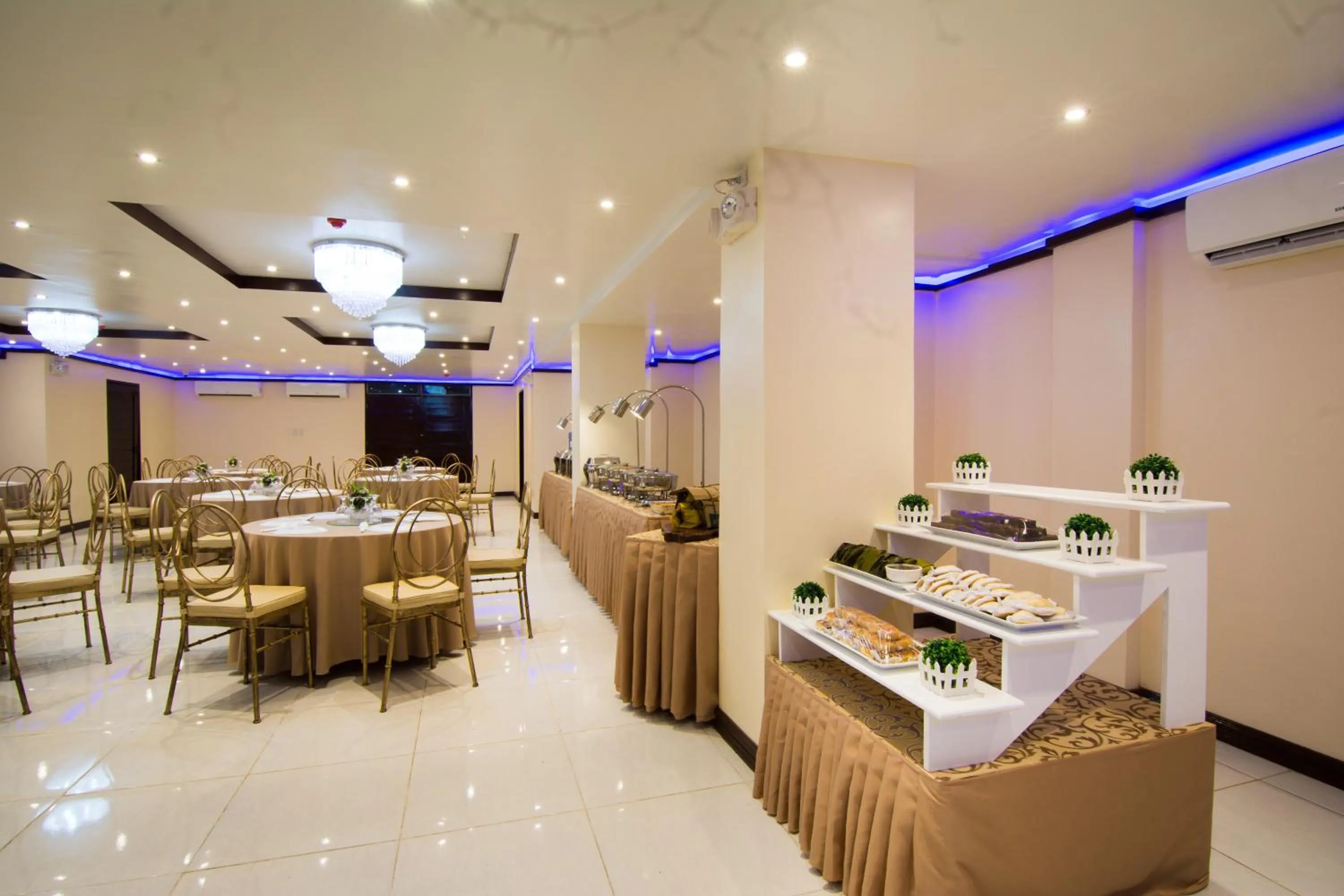 Banquet/Function facilities in Diamond Hotel And Resto