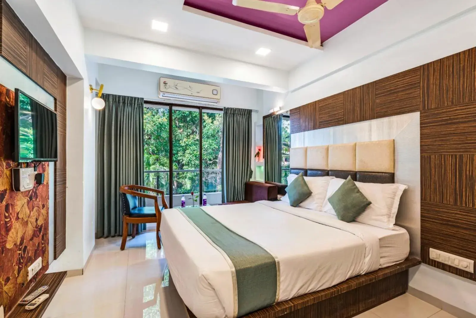 Bed in Retreat Heritage Bed in Retreat Heritage