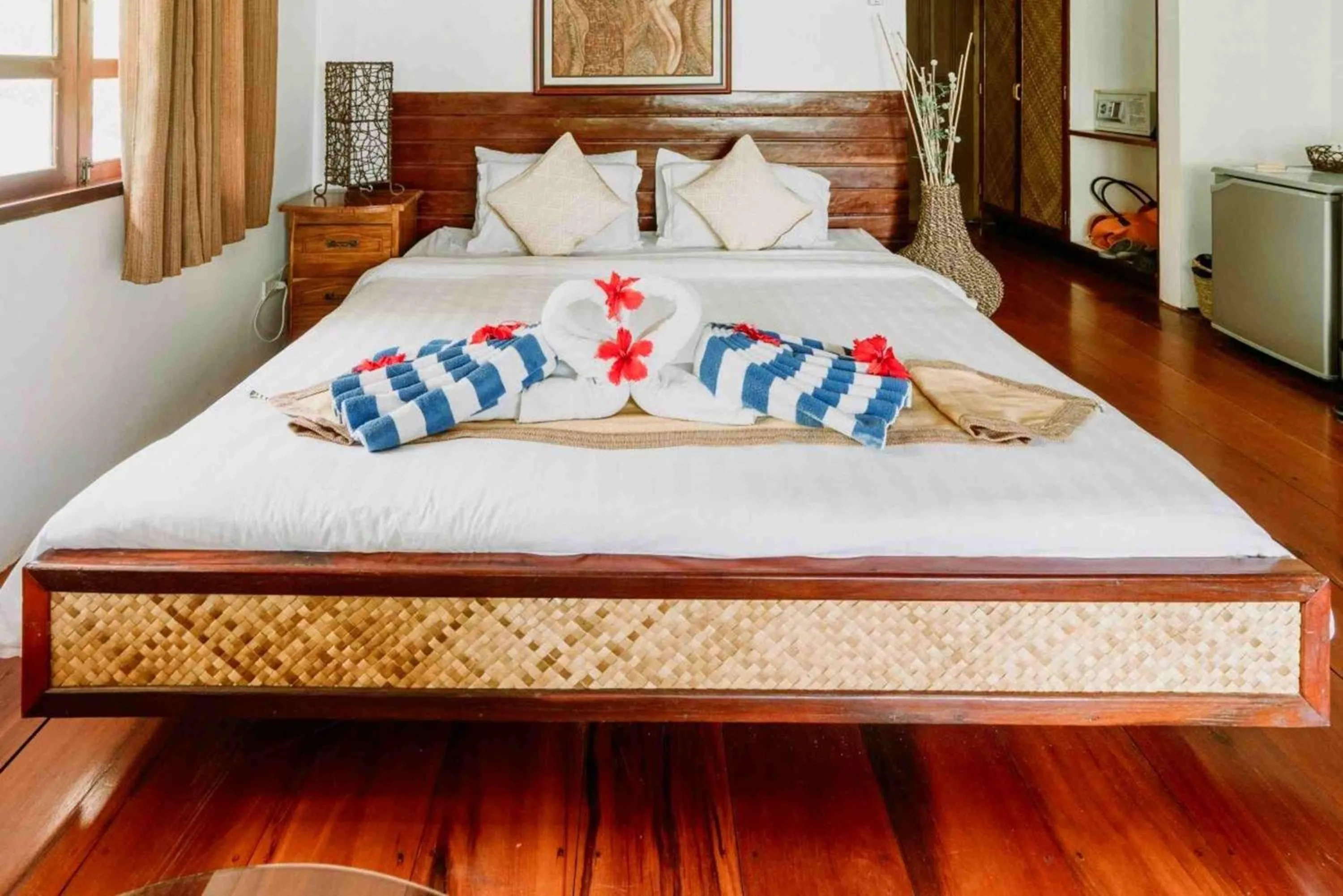 Bed in Romantic Beach Villas