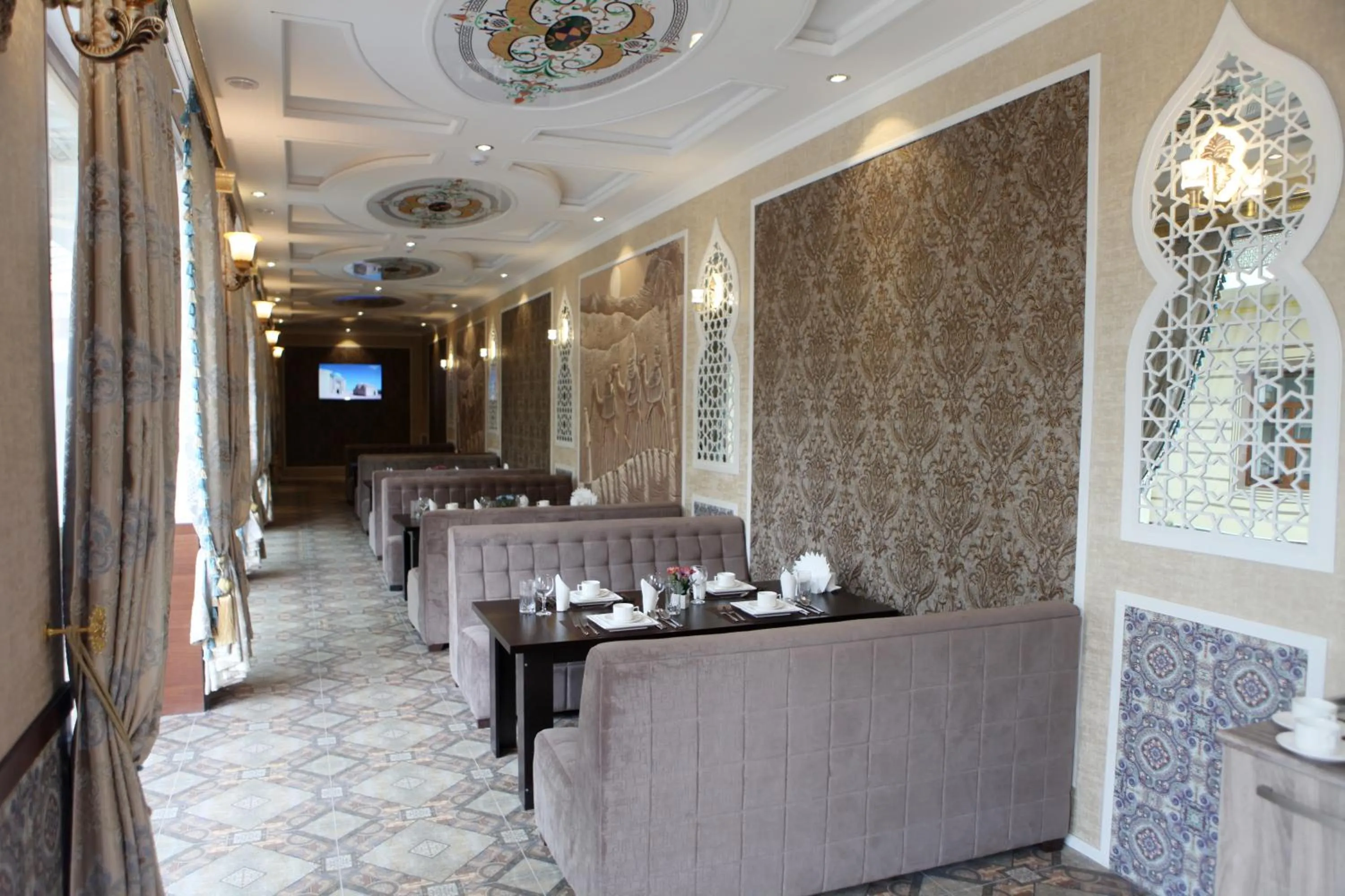 Seating area in Hotel Naxshab