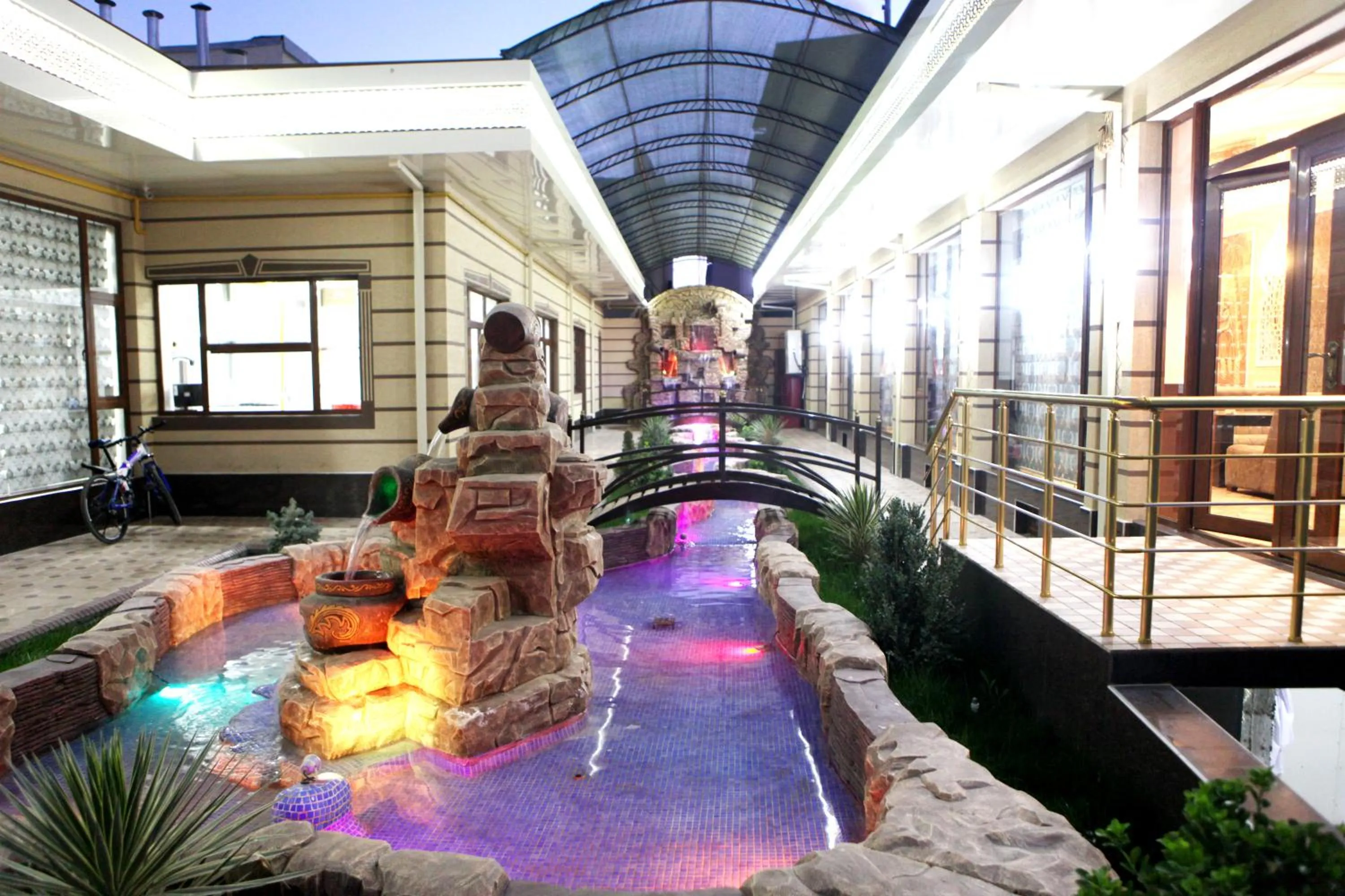 Day in Hotel Naxshab