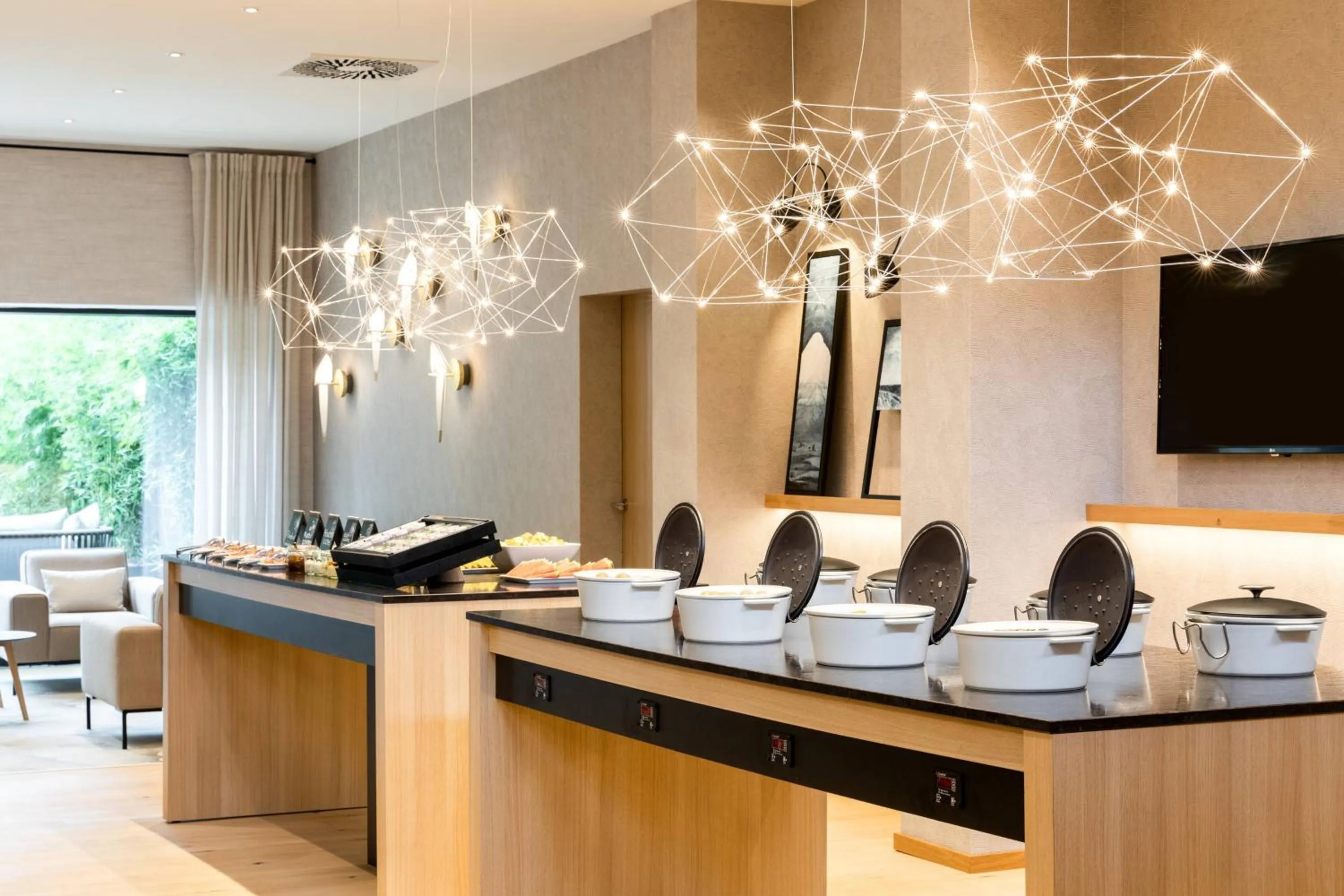 Breakfast in AC Hotel by Marriott Berlin Humboldthain Park