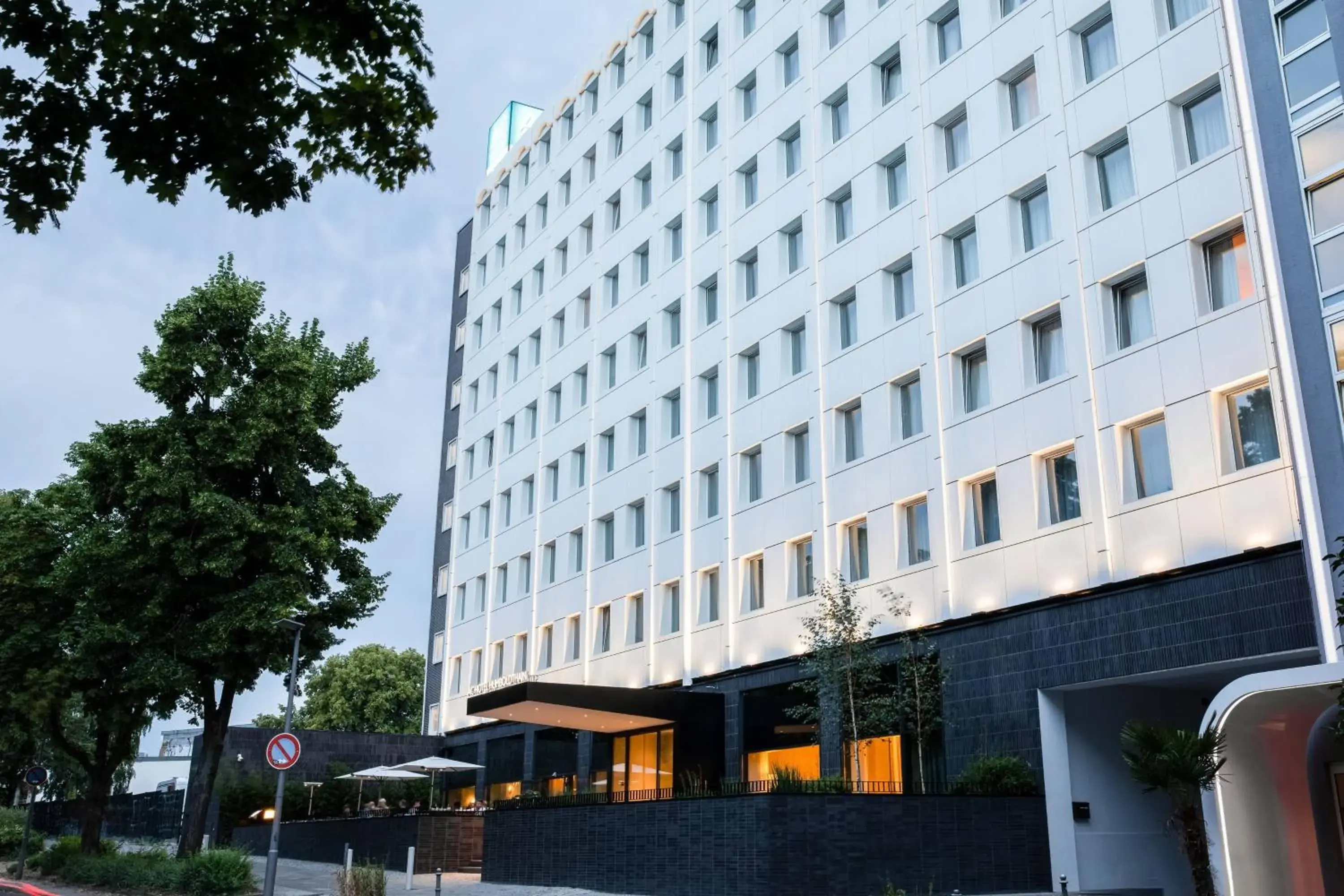 Property building in AC Hotel by Marriott Berlin Humboldthain Park Property building in AC Hotel by Marriott Berlin Humboldthain Park