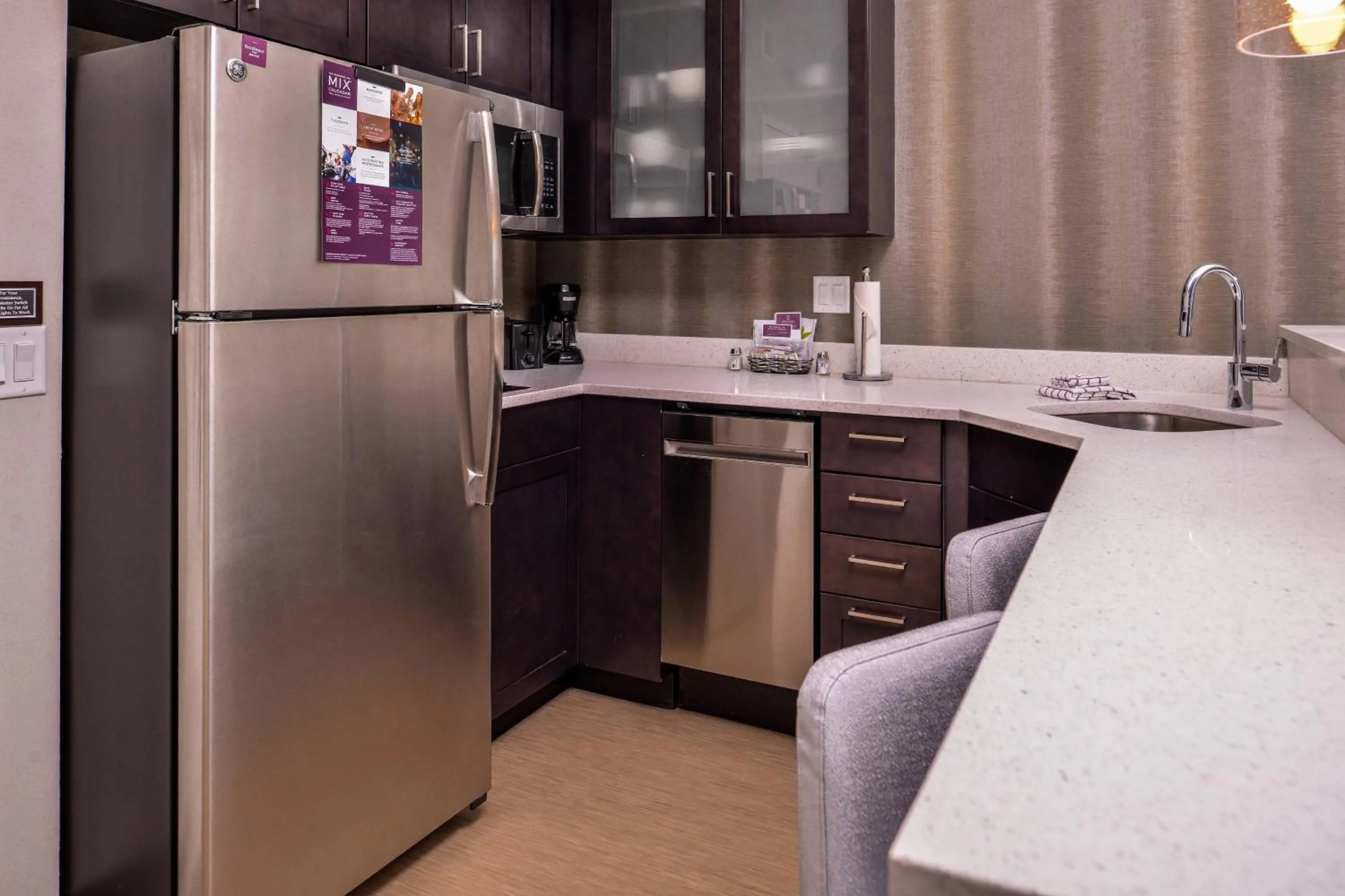 Kitchen or kitchenette in Residence Inn by Marriott Charlotte Steele Creek