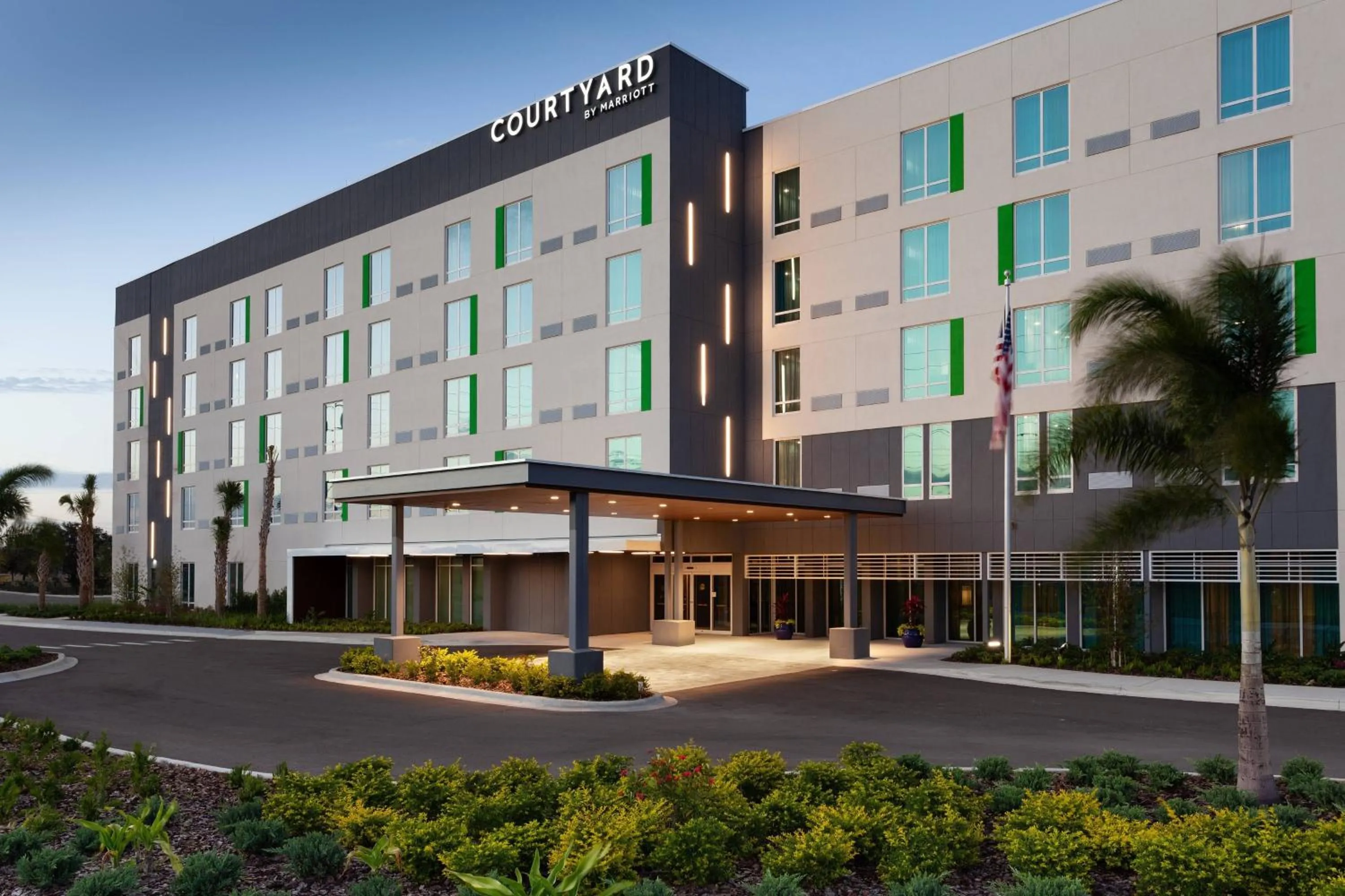 Property building in Courtyard by Marriott Winter Haven