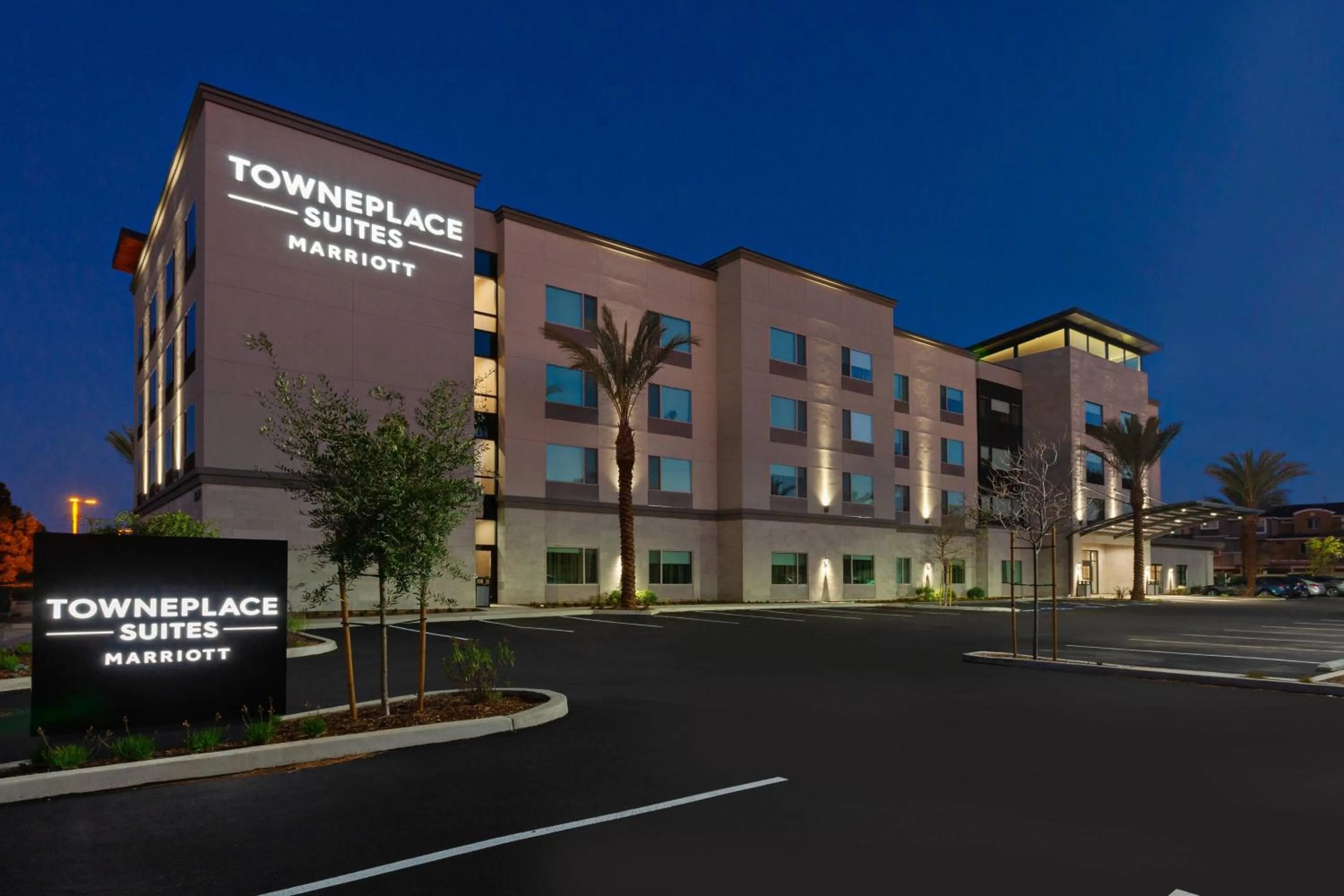 Property building in TownePlace Suites by Marriott San Diego Central