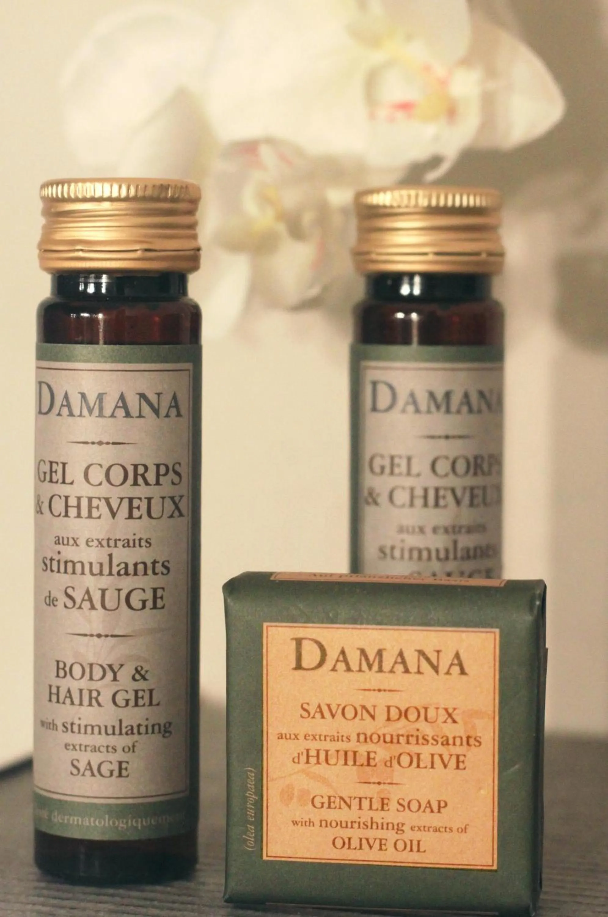 Shower in Hôtel des Arts