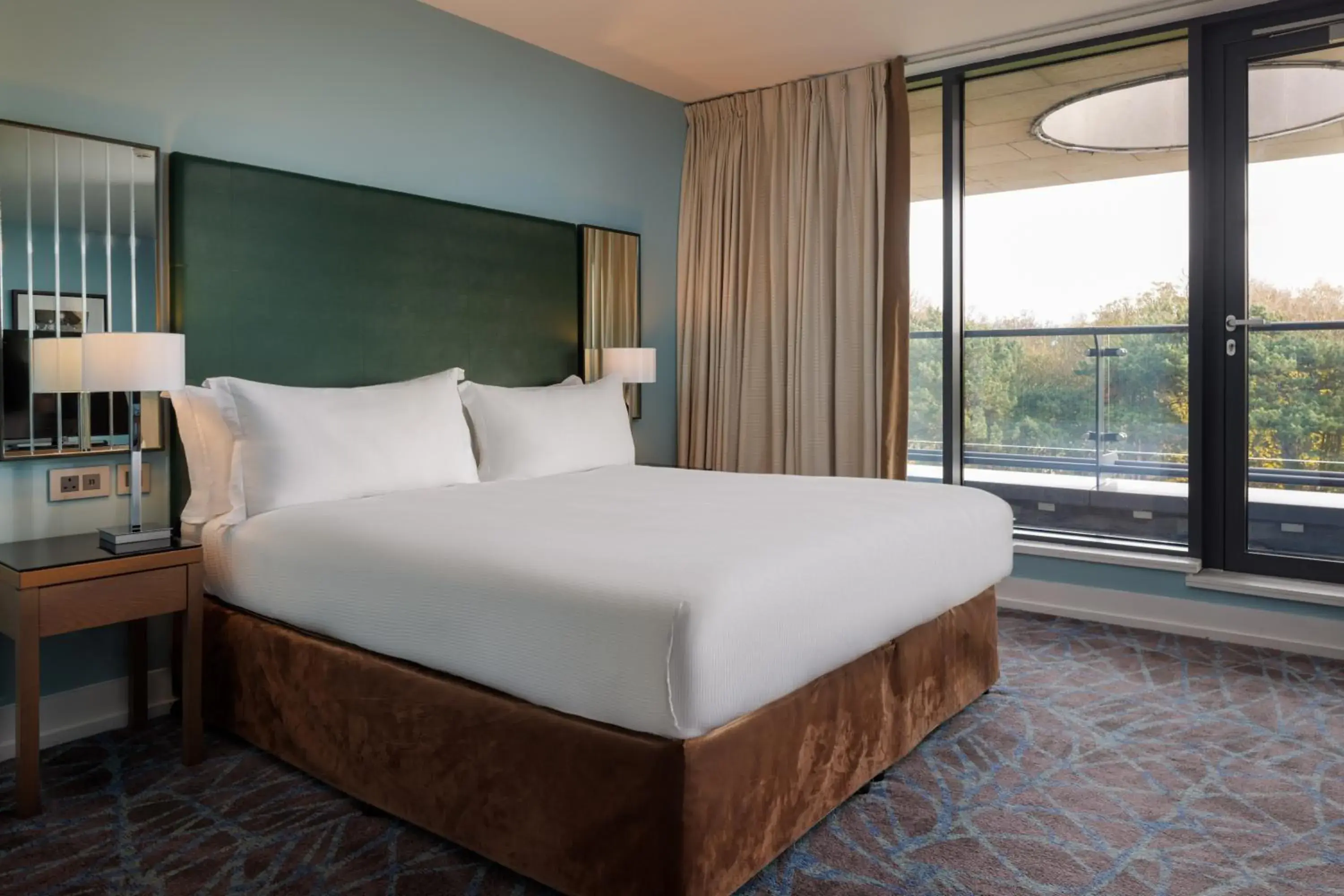 Deluxe King Room in Hilton Dublin Kilmainham Deluxe King Room in Hilton Dublin Kilmainham