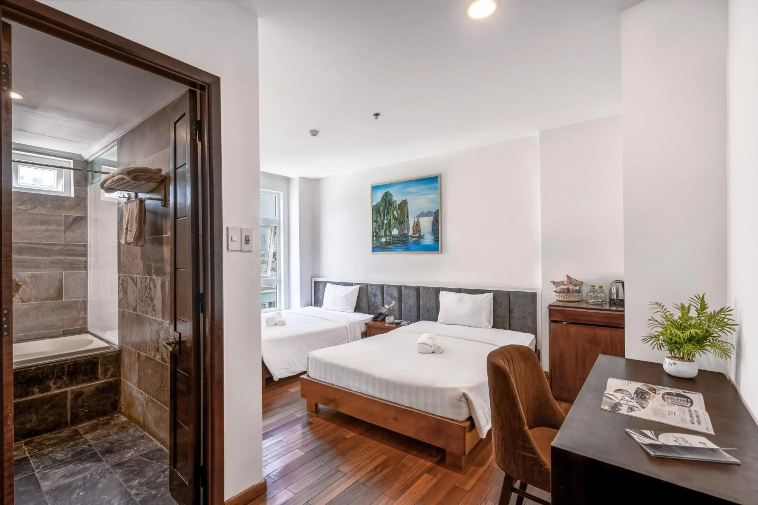 Photo of the whole room, Bed in Tarasa Hotel by Elite24 Photo of the whole room, Bed in Tarasa Hotel by Elite24