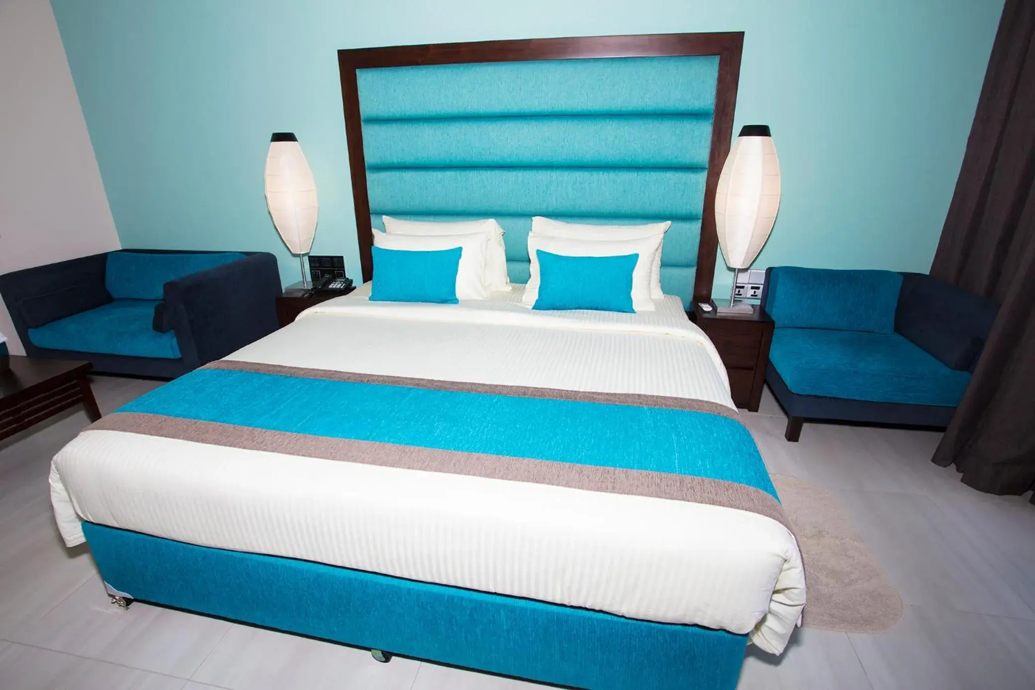 Bedroom, Bed in Amora Lagoon Hotel Bedroom, Bed in Amora Lagoon Hotel