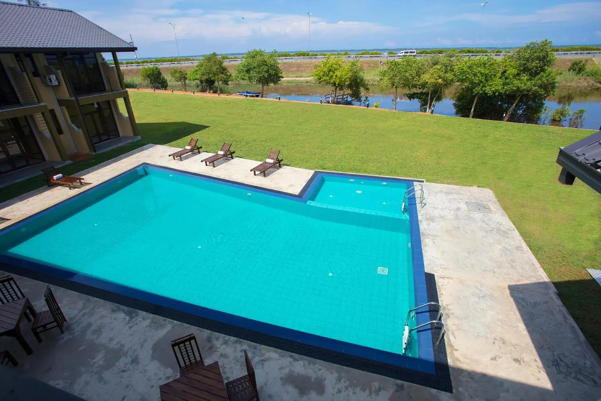 Swimming pool in Amora Lagoon Hotel Swimming pool in Amora Lagoon Hotel
