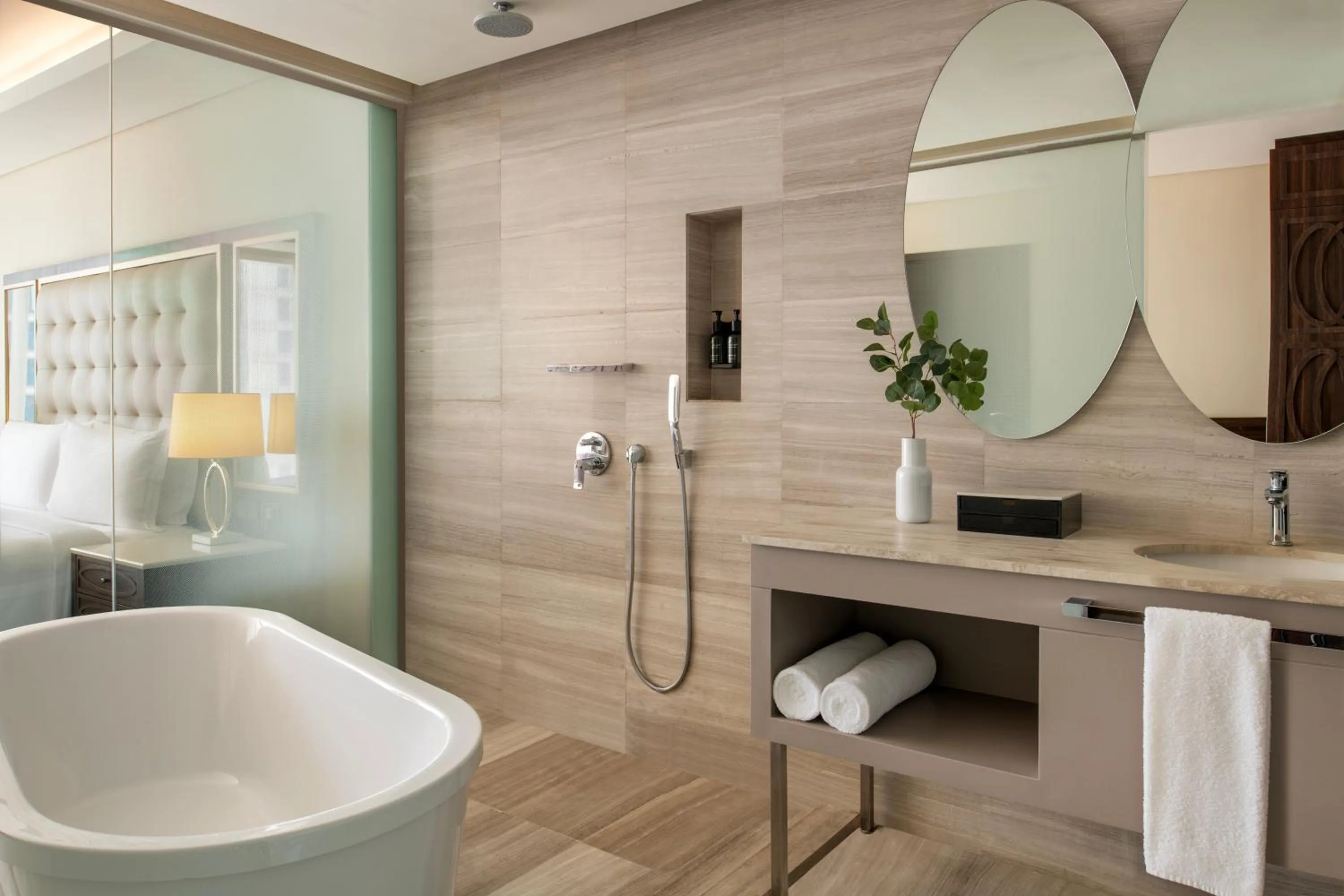 Shower in Dusit Doha Hotel