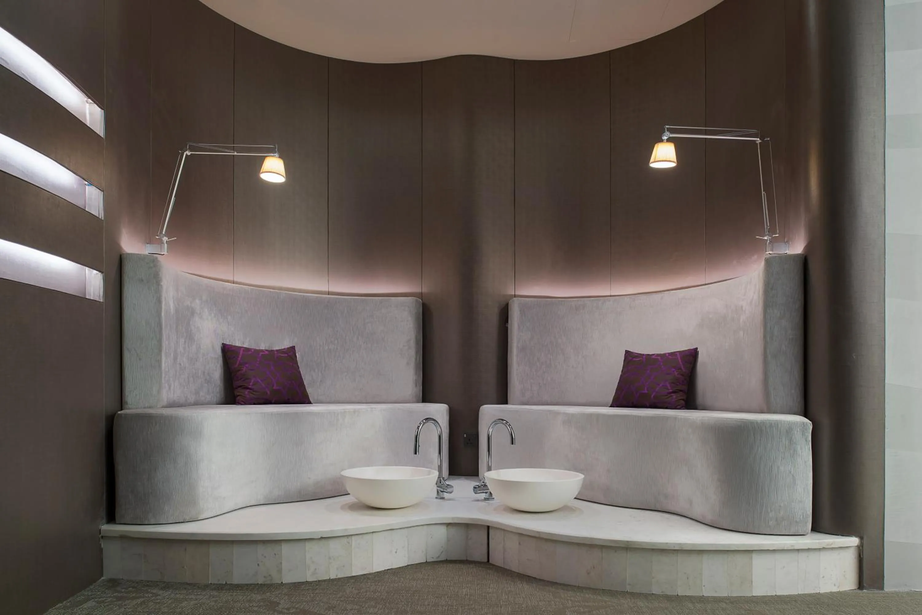 Massage in Dusit Doha Hotel