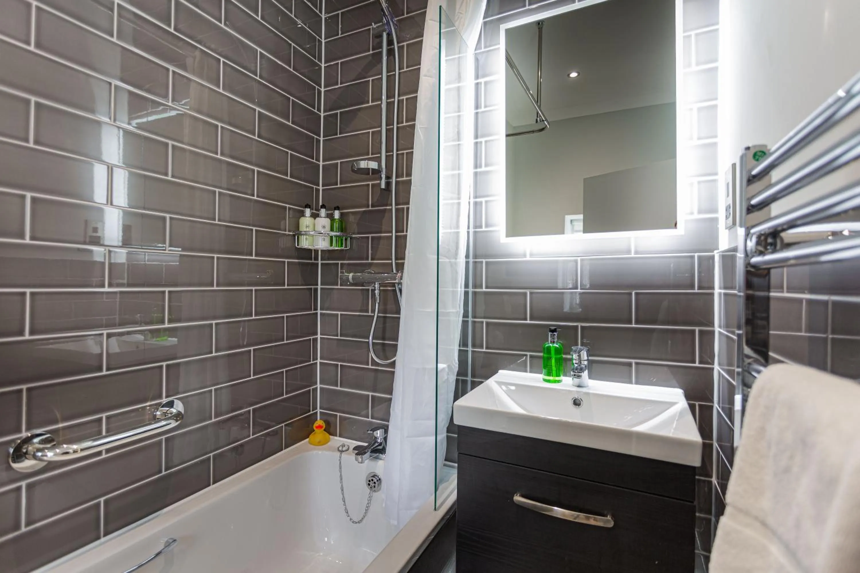 Bathroom in The Manor Coastal Hotel & Inn, Blakeney - The Coaching Inn Group