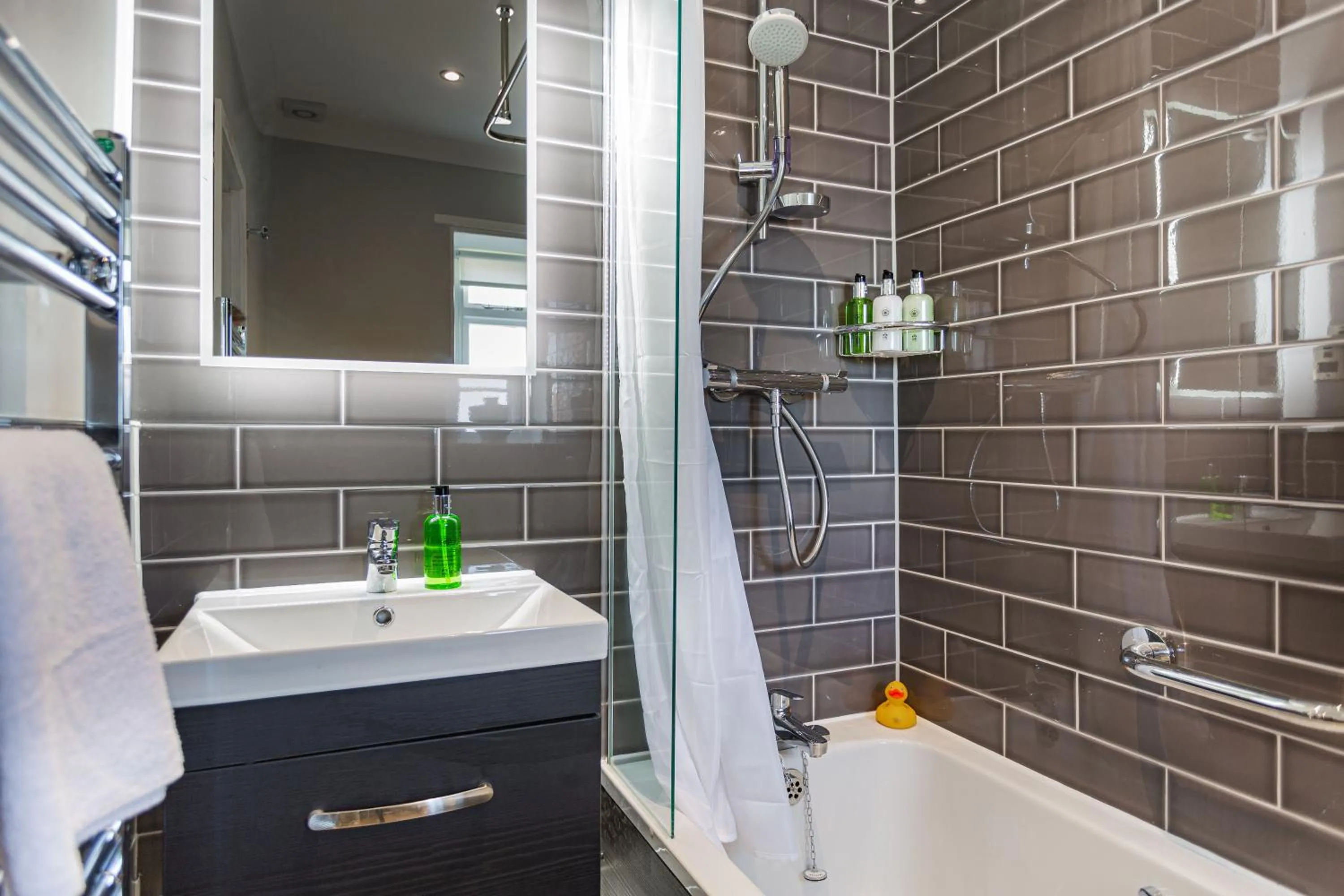 Bathroom in The Manor Coastal Hotel & Inn, Blakeney - The Coaching Inn Group