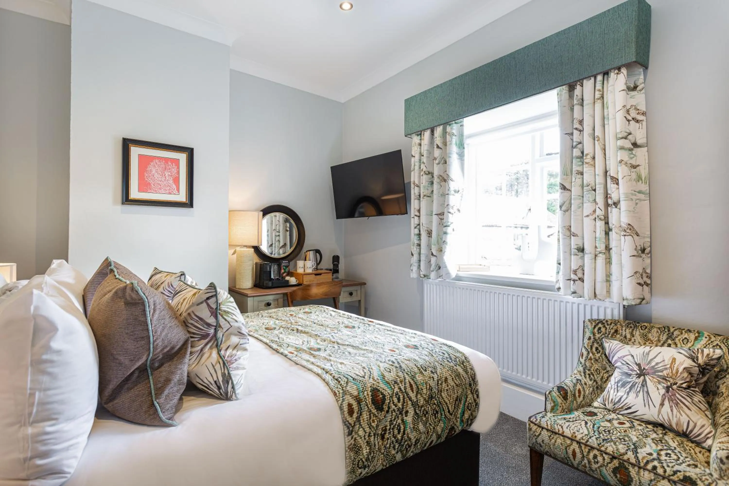 Bed in The Manor Coastal Hotel & Inn, Blakeney - The Coaching Inn Group