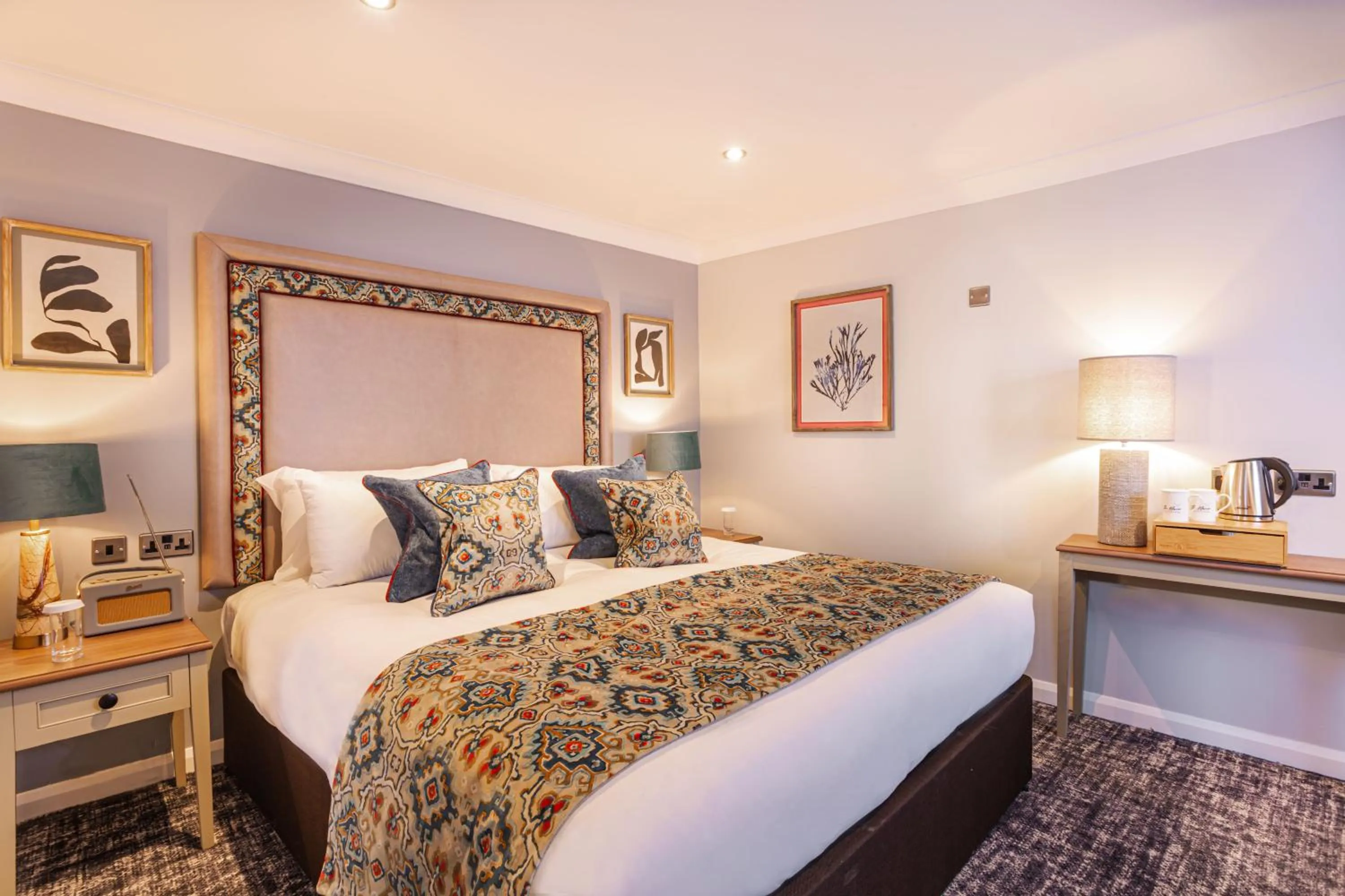 Bed in The Manor Coastal Hotel & Inn, Blakeney - The Coaching Inn Group