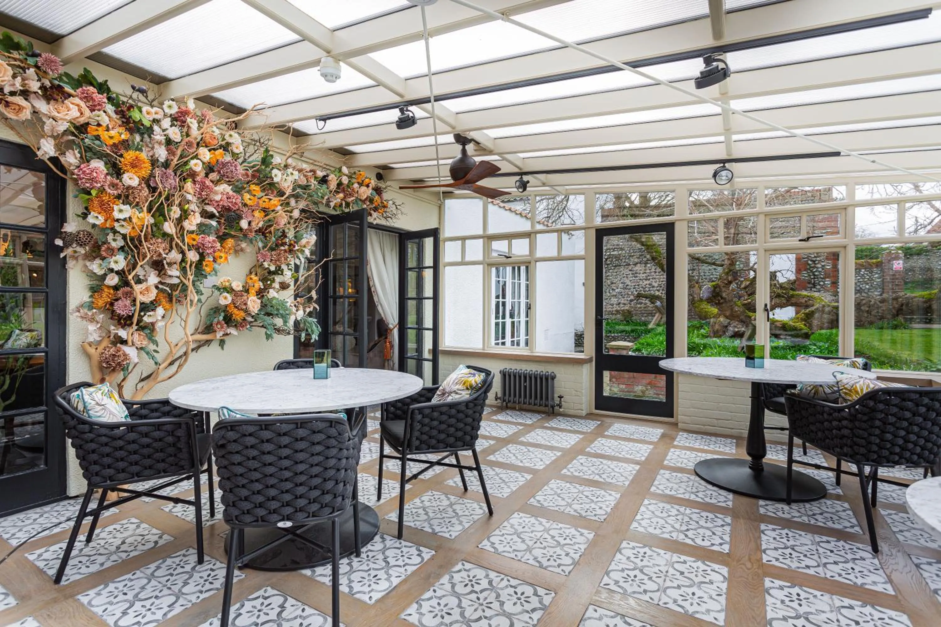 Seating area in The Manor Coastal Hotel & Inn, Blakeney - The Coaching Inn Group