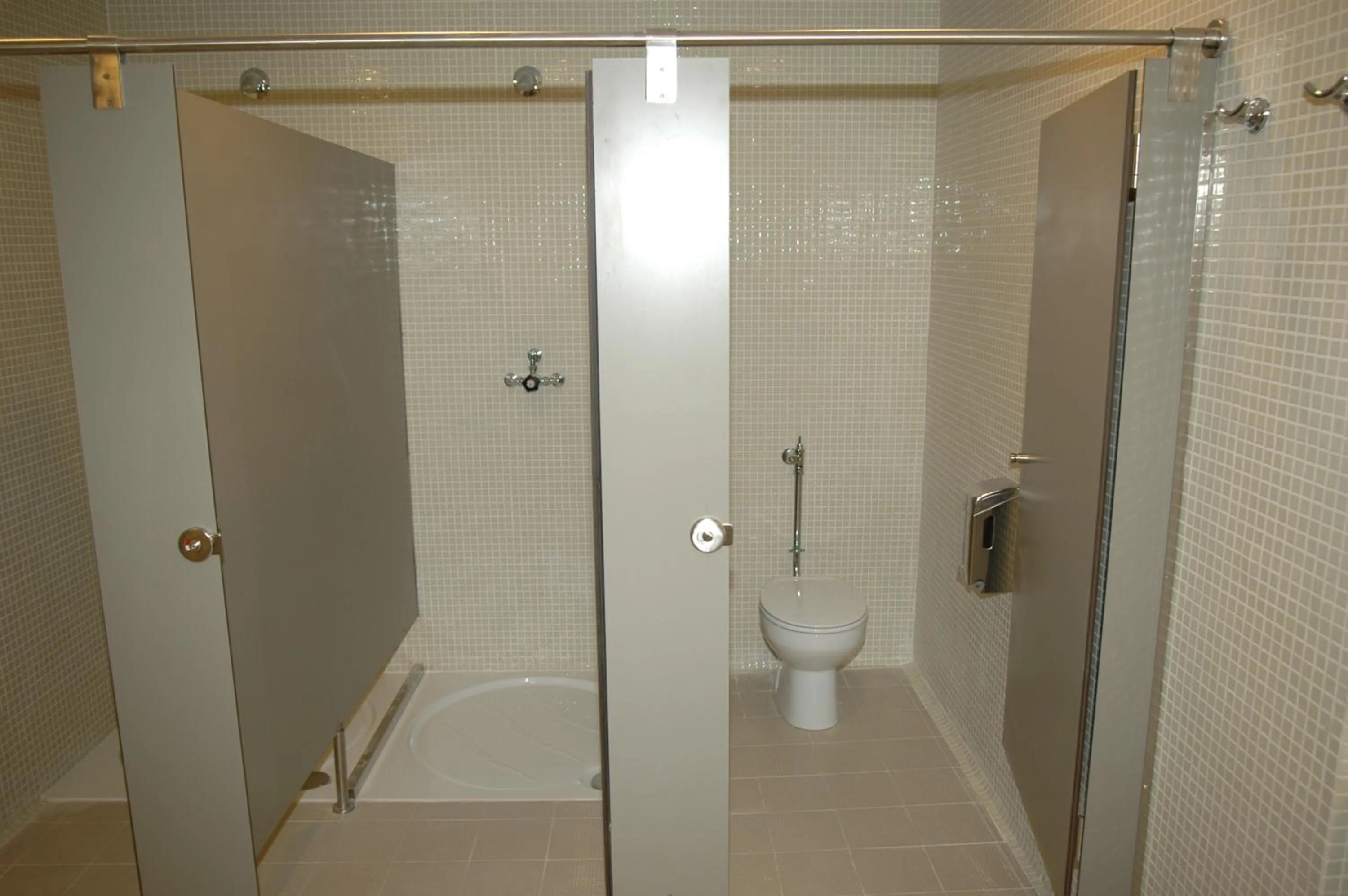 Shower in Albergue Trinkete Etxea