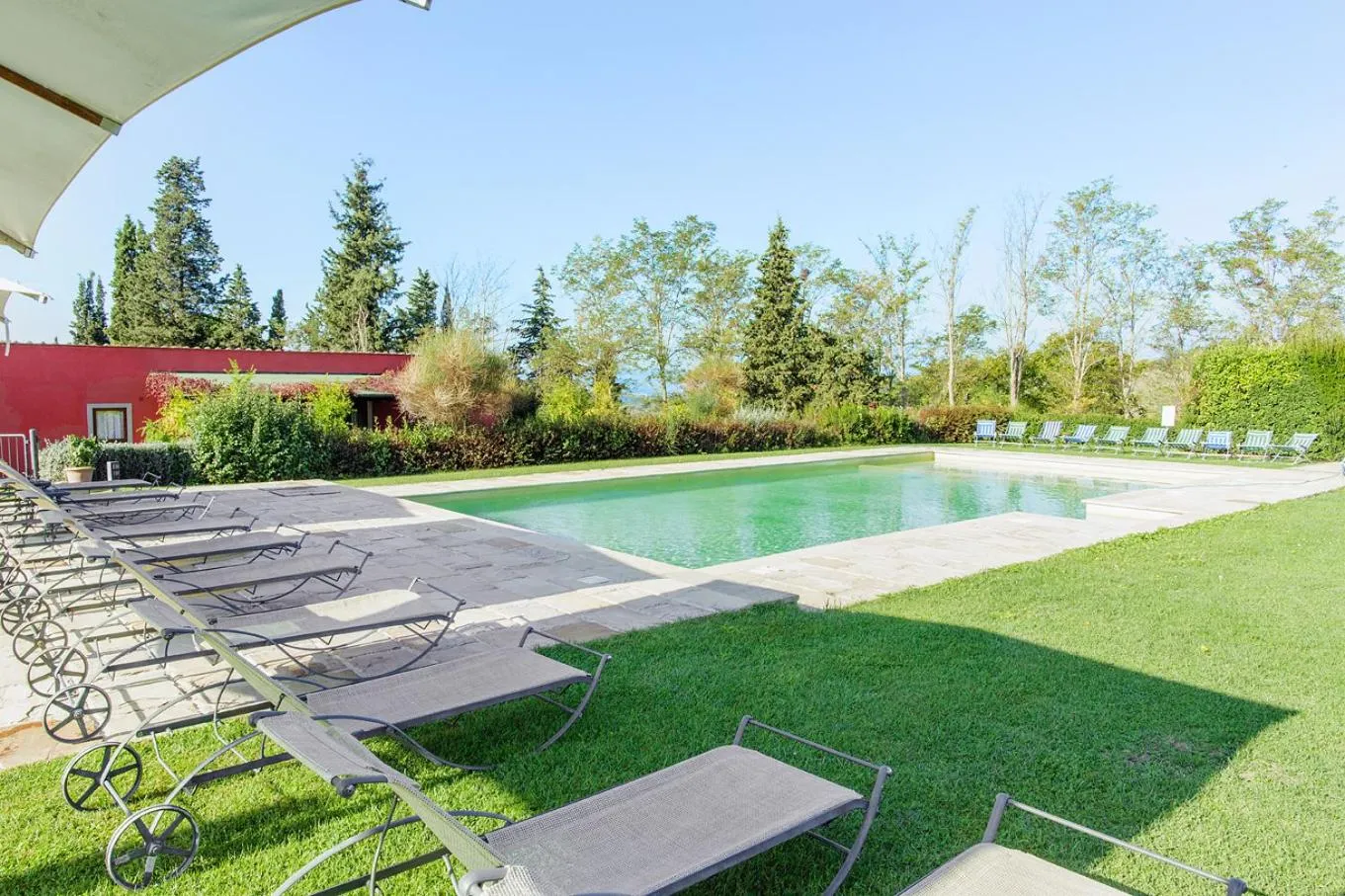 Property building in Al Gelso Bianco