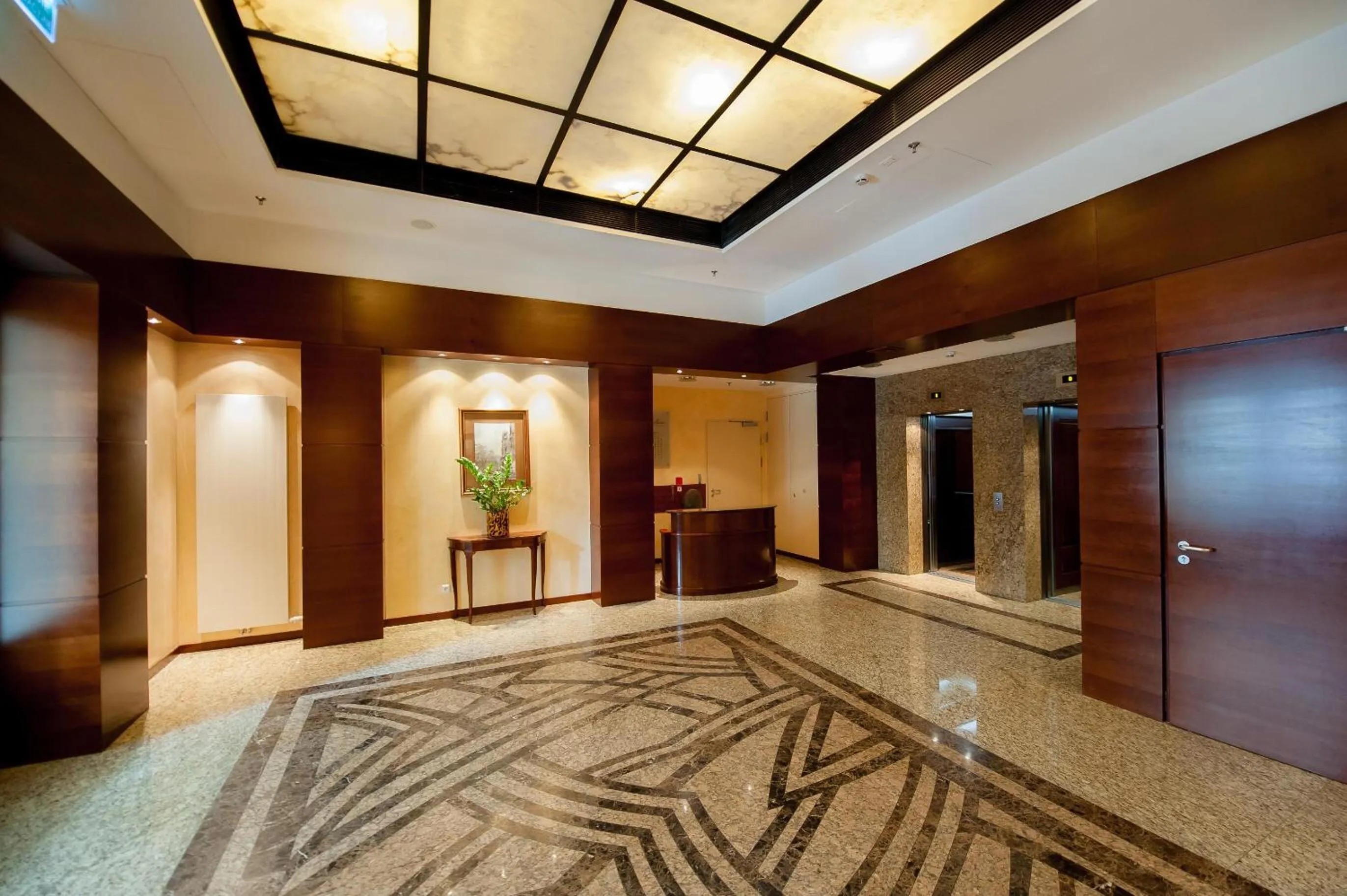 Lounge or bar in EXCLUSIVE Aparthotel