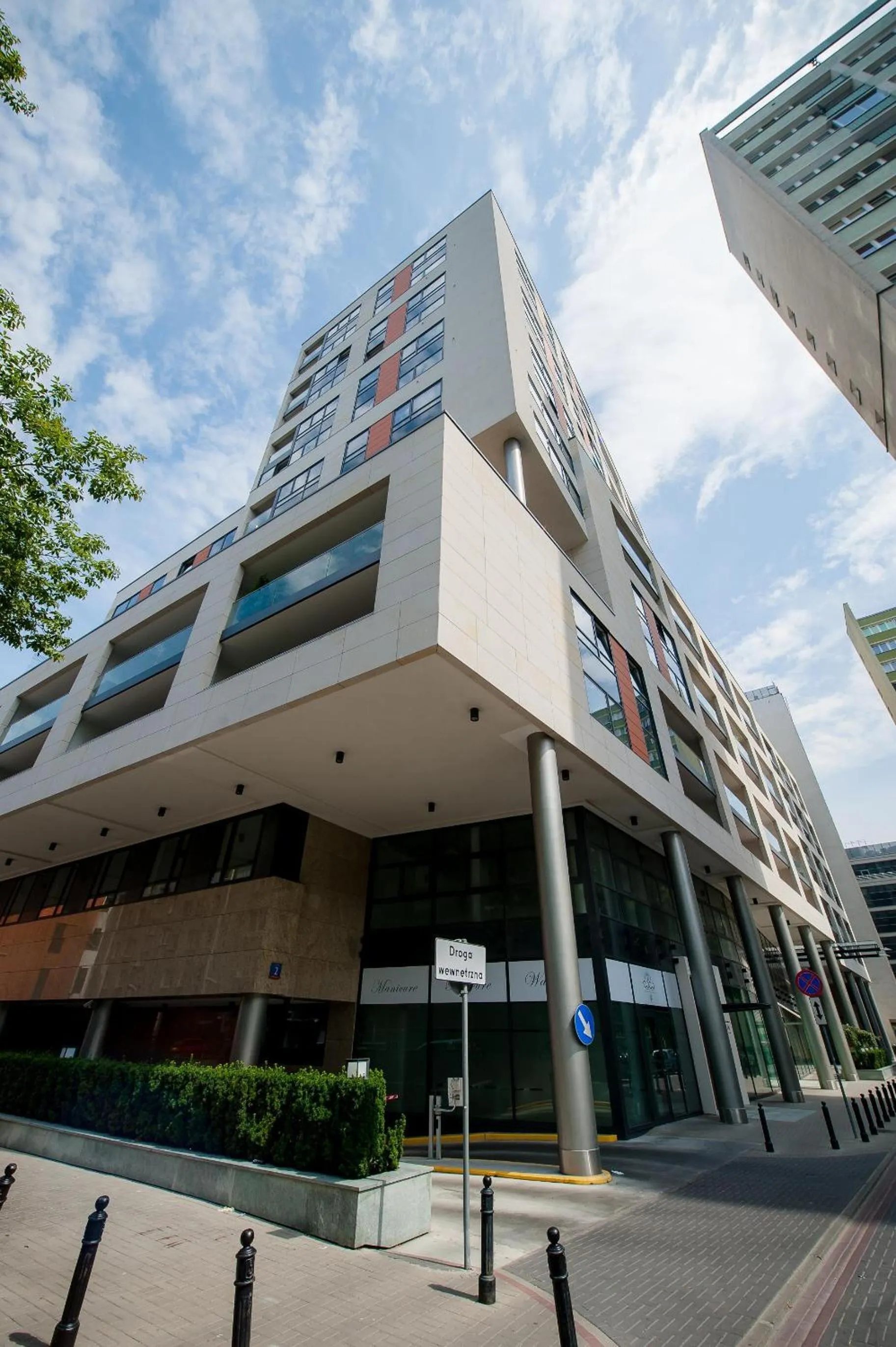 Facade/entrance in EXCLUSIVE Aparthotel