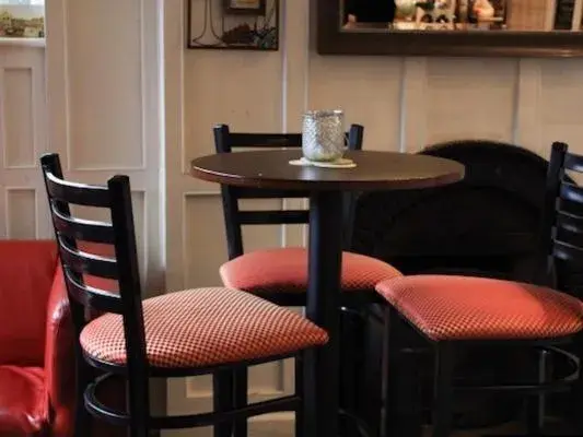 Lounge or bar in Chapter Two Bar Lounge or bar in Chapter Two Bar