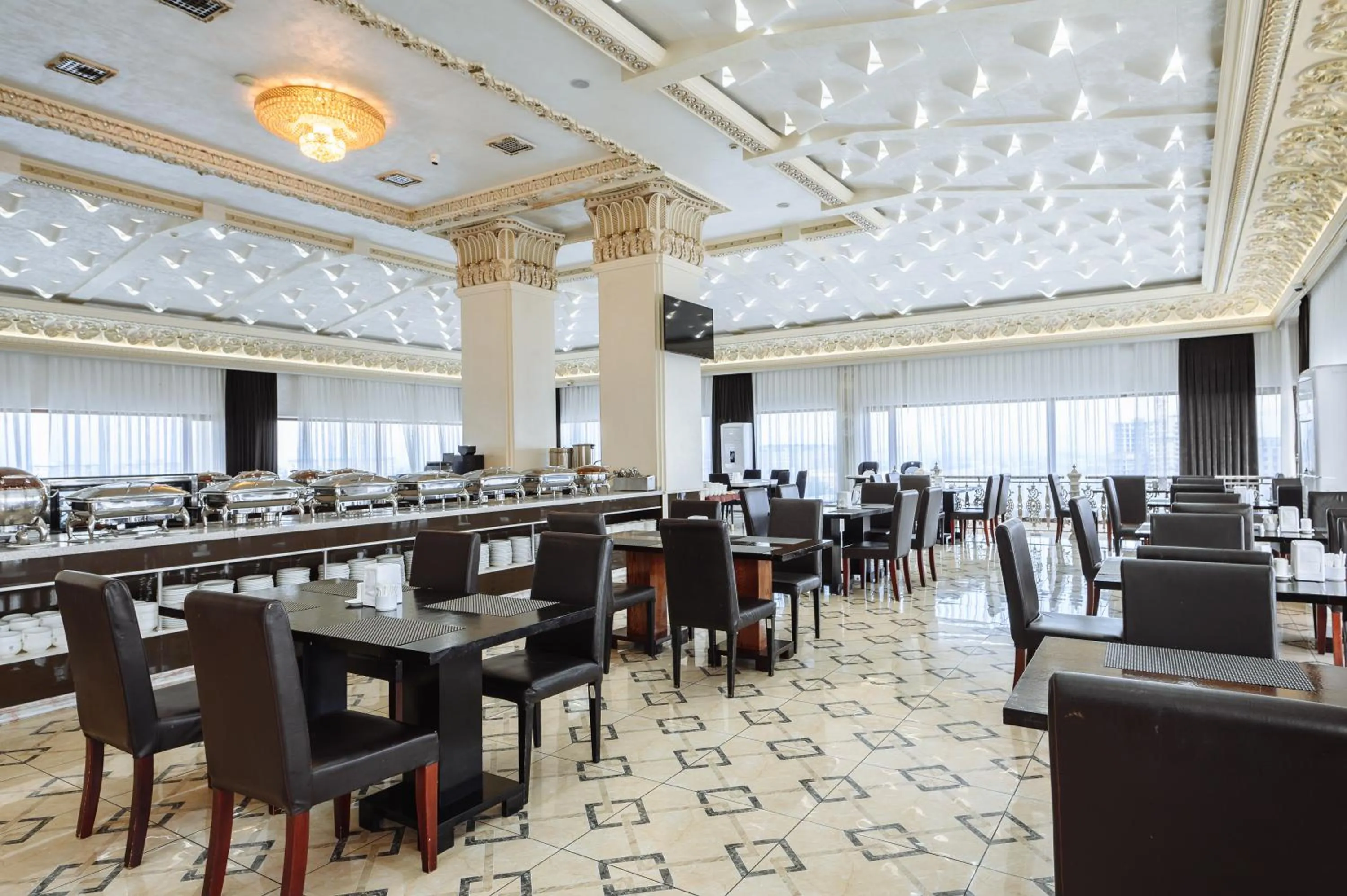 Restaurant/places to eat in Daniel Hill Hotel