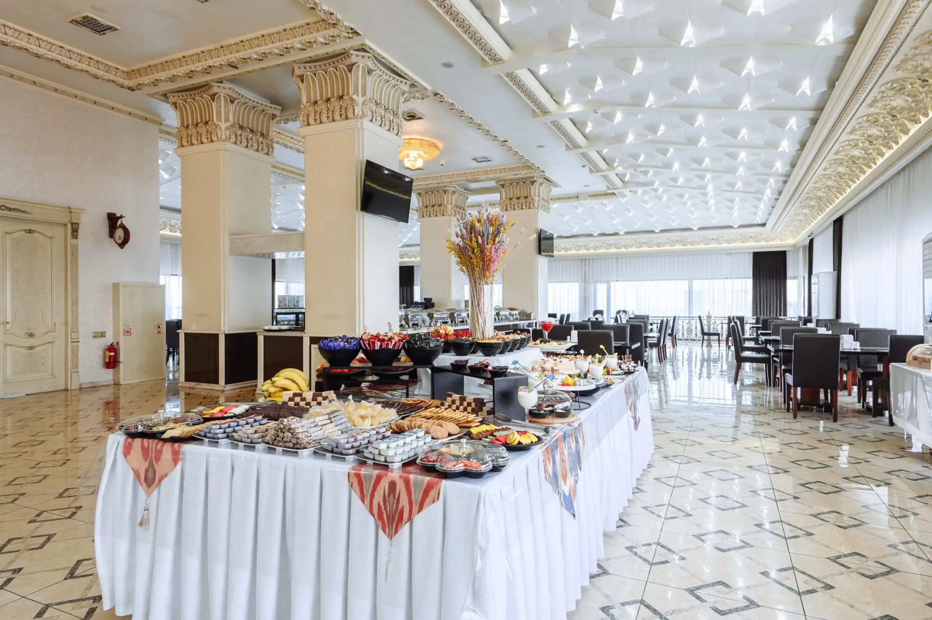 Restaurant/places to eat in Daniel Hill Hotel Restaurant/places to eat in Daniel Hill Hotel