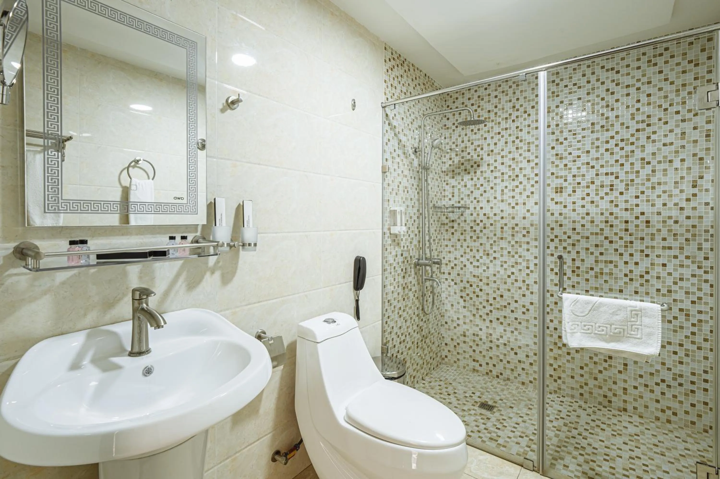 Bathroom in Daniel Hill Hotel