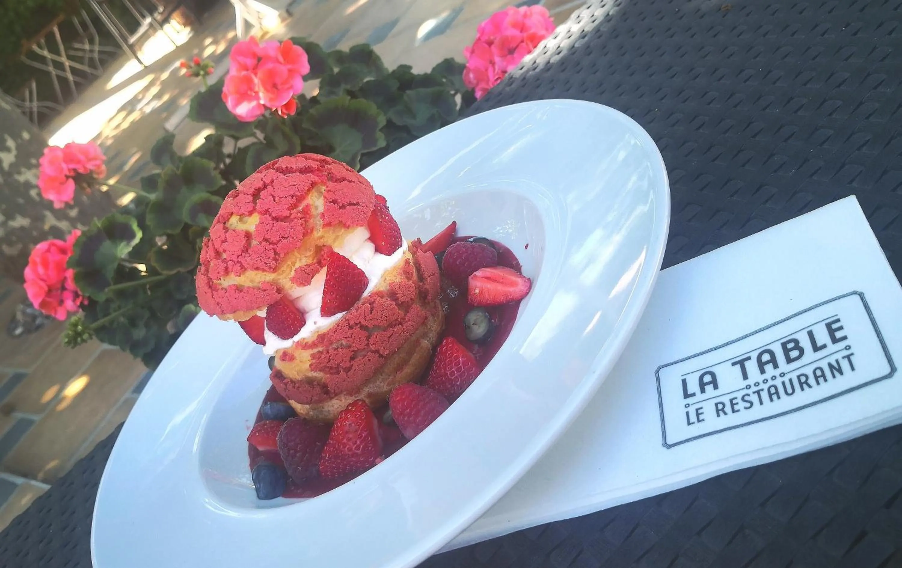 Summer in Logis Hotel Le Nouvel