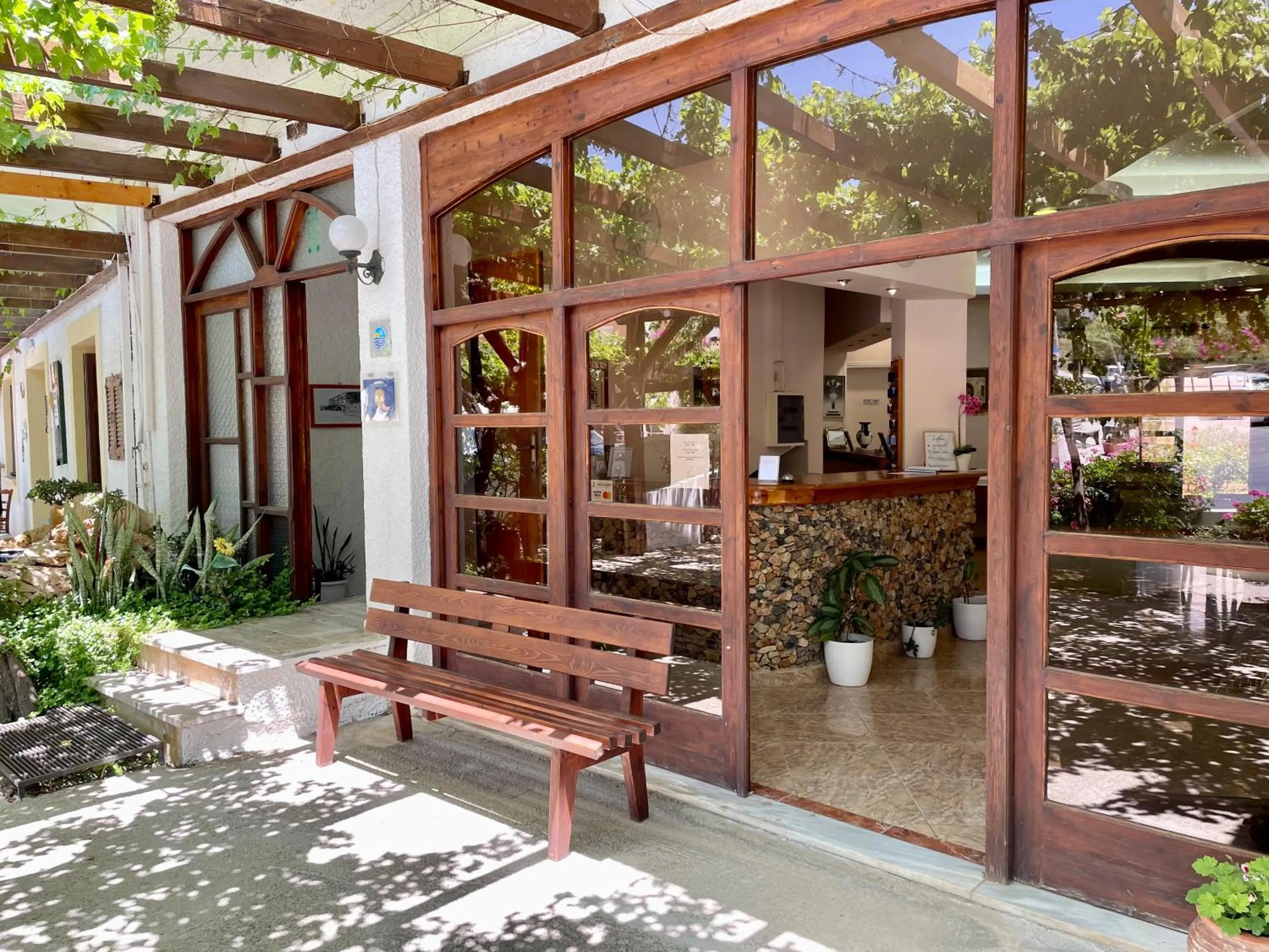 Property building in Lefka