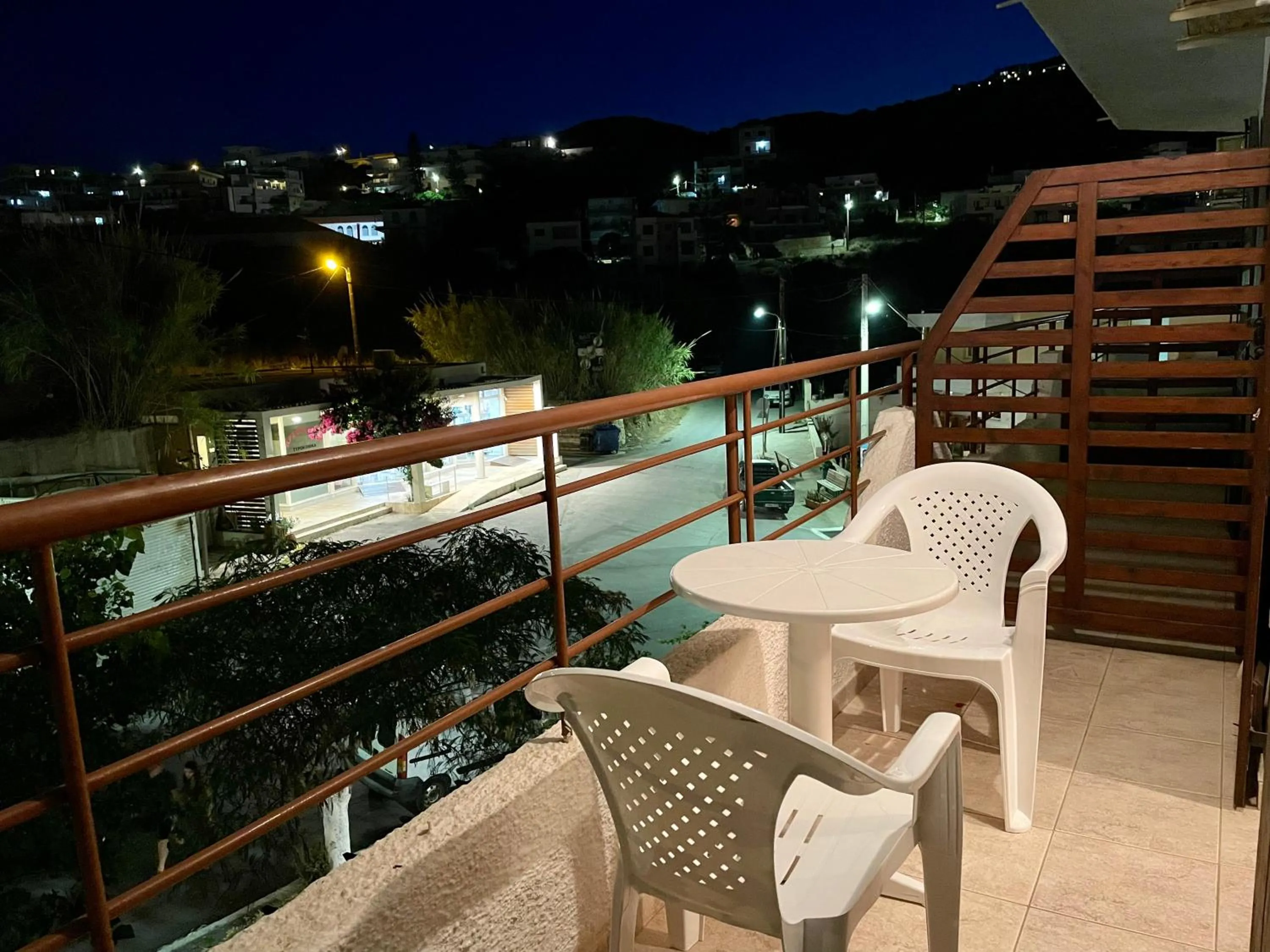 Night in Lefka